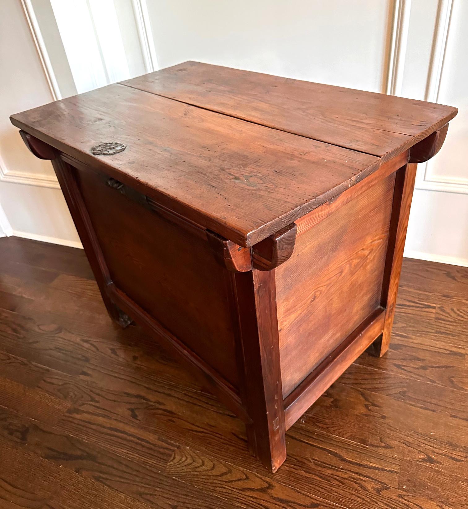Other Antique Korean Rice Storage Bin Dwiju Side Table For Sale