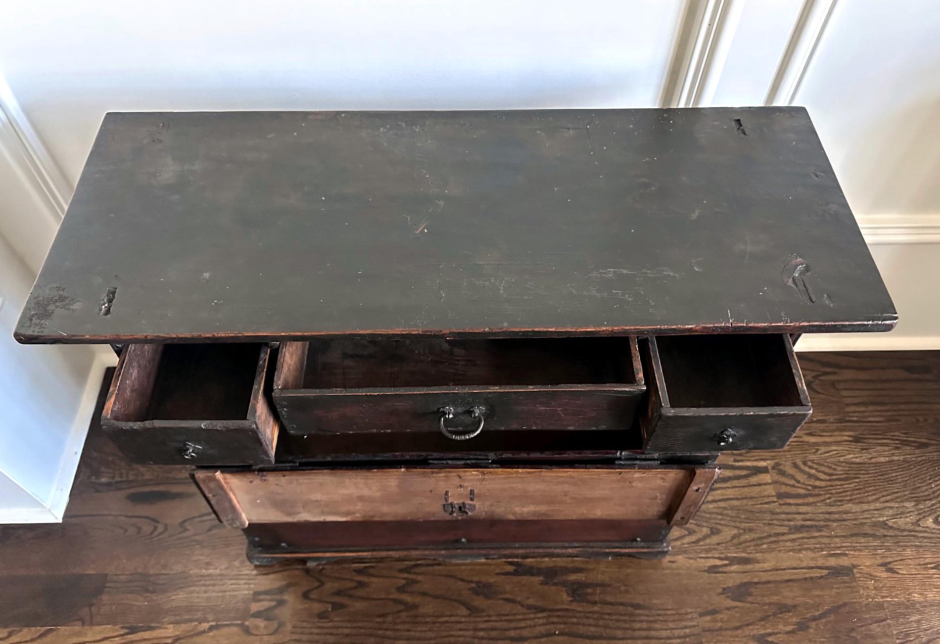 Antique Korean Scholar Book Bandaji Chest Joseon Dynasty For Sale 2