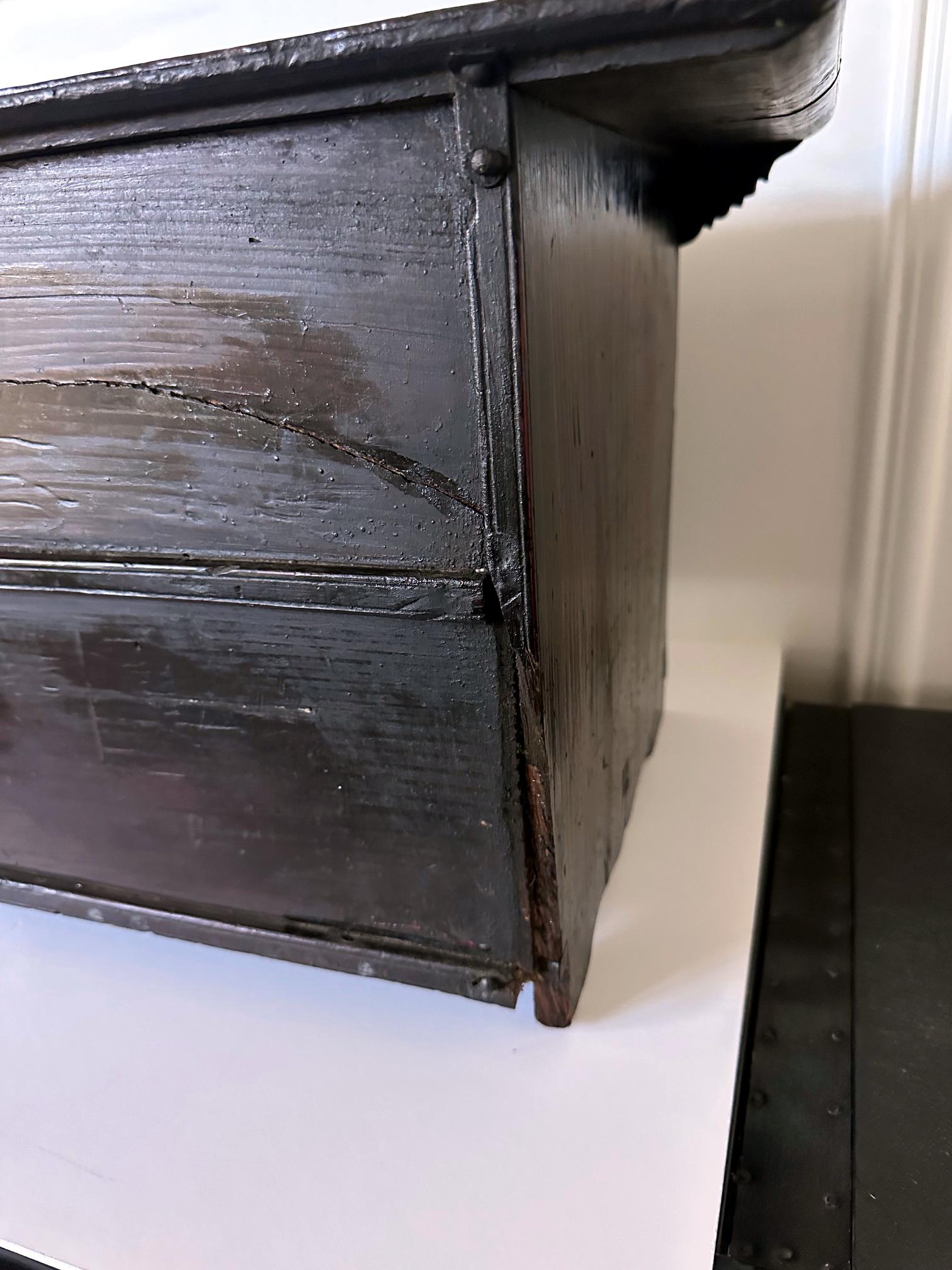 Antique Korean Scholar Desk Ch'aeksang Joseon Dynasty 8