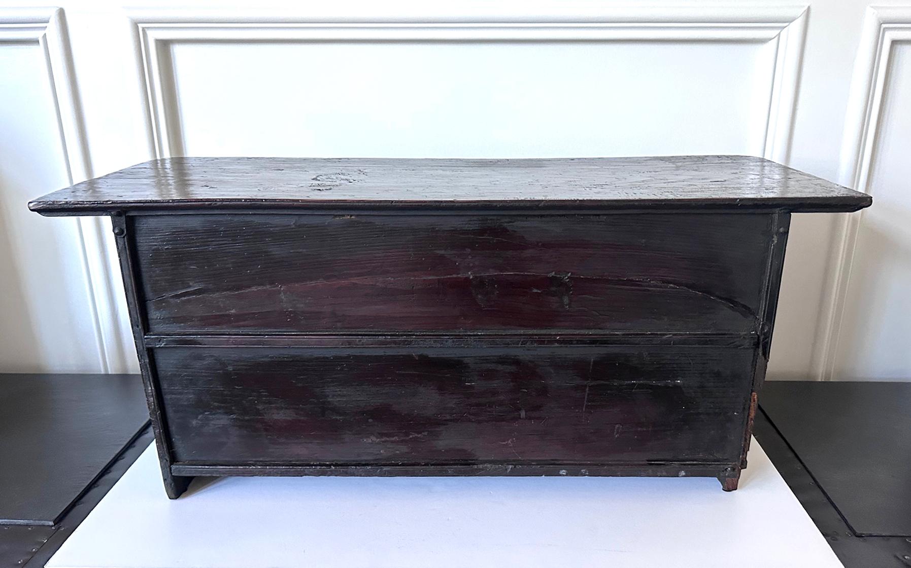 Wood Antique Korean Scholar Desk Ch'aeksang Joseon Dynasty
