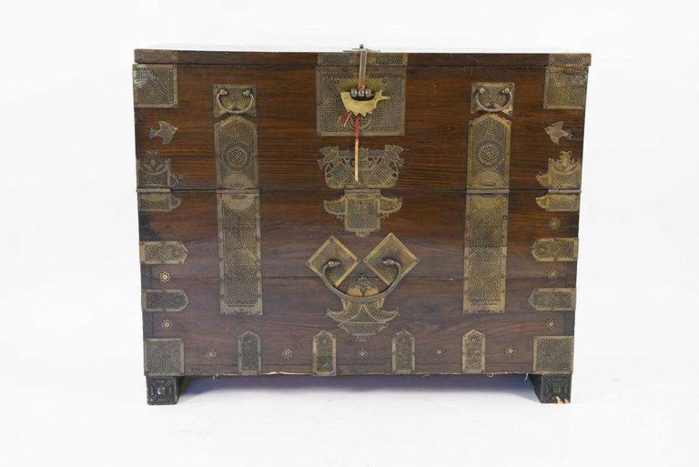 Antique Korean Tansu Elm Wood Chest with Brass Trim For Sale at 1stDibs