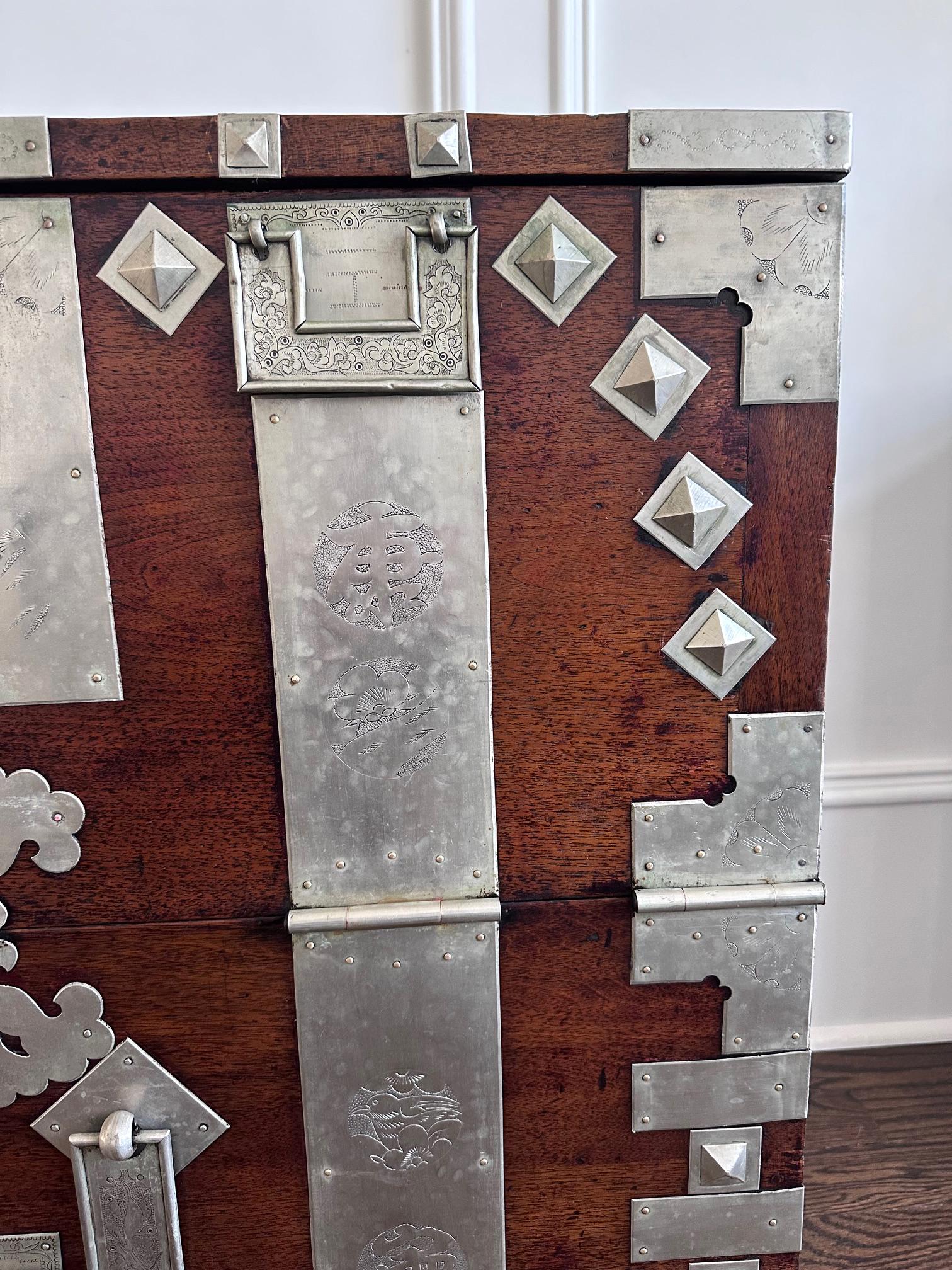 Antique Korean Wedding Bandaji Chest Pyongyang Joseon Dynasty For Sale 7