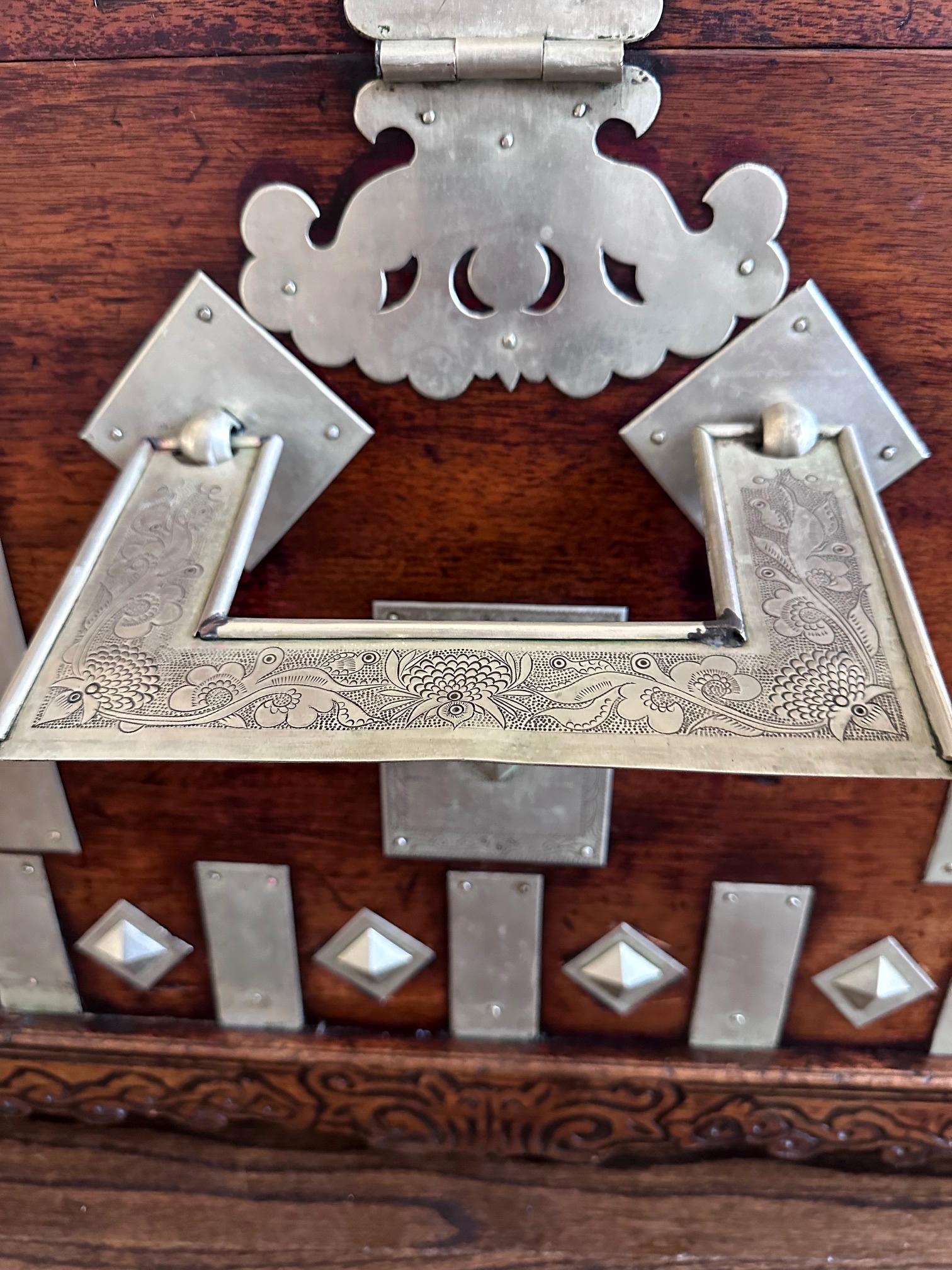 Antique Korean Wedding Bandaji Chest Pyongyang Joseon Dynasty For Sale 10