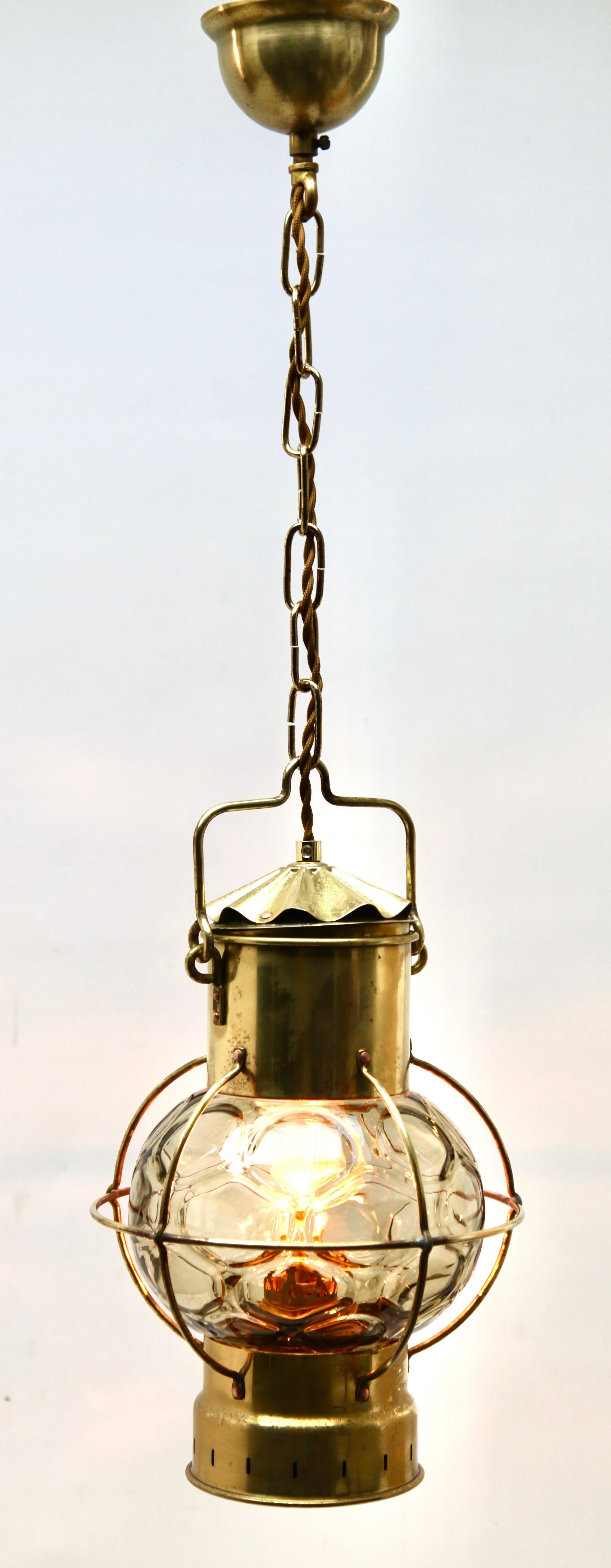 Arts and Crafts Lampe de bateau à huile Kosmos Brenner transformée en électrique, années 1900