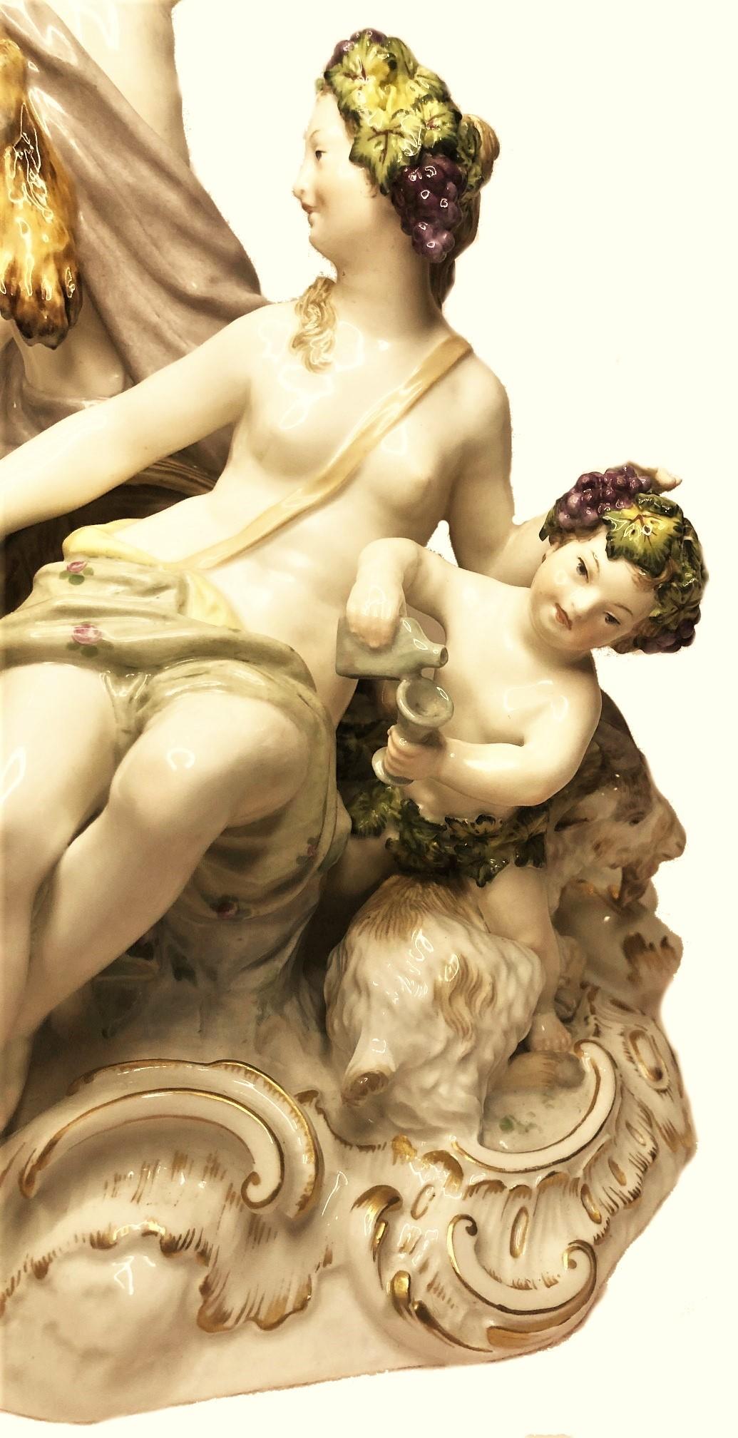 Antique KPM Porcelain Group of Bacchus and Aphrodite’ Feast, XIX Century For Sale 1