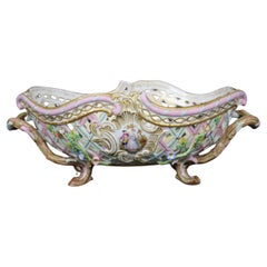 Antico centrotavola in porcellana KPM Porcelain con decorazioni floreali e rosa