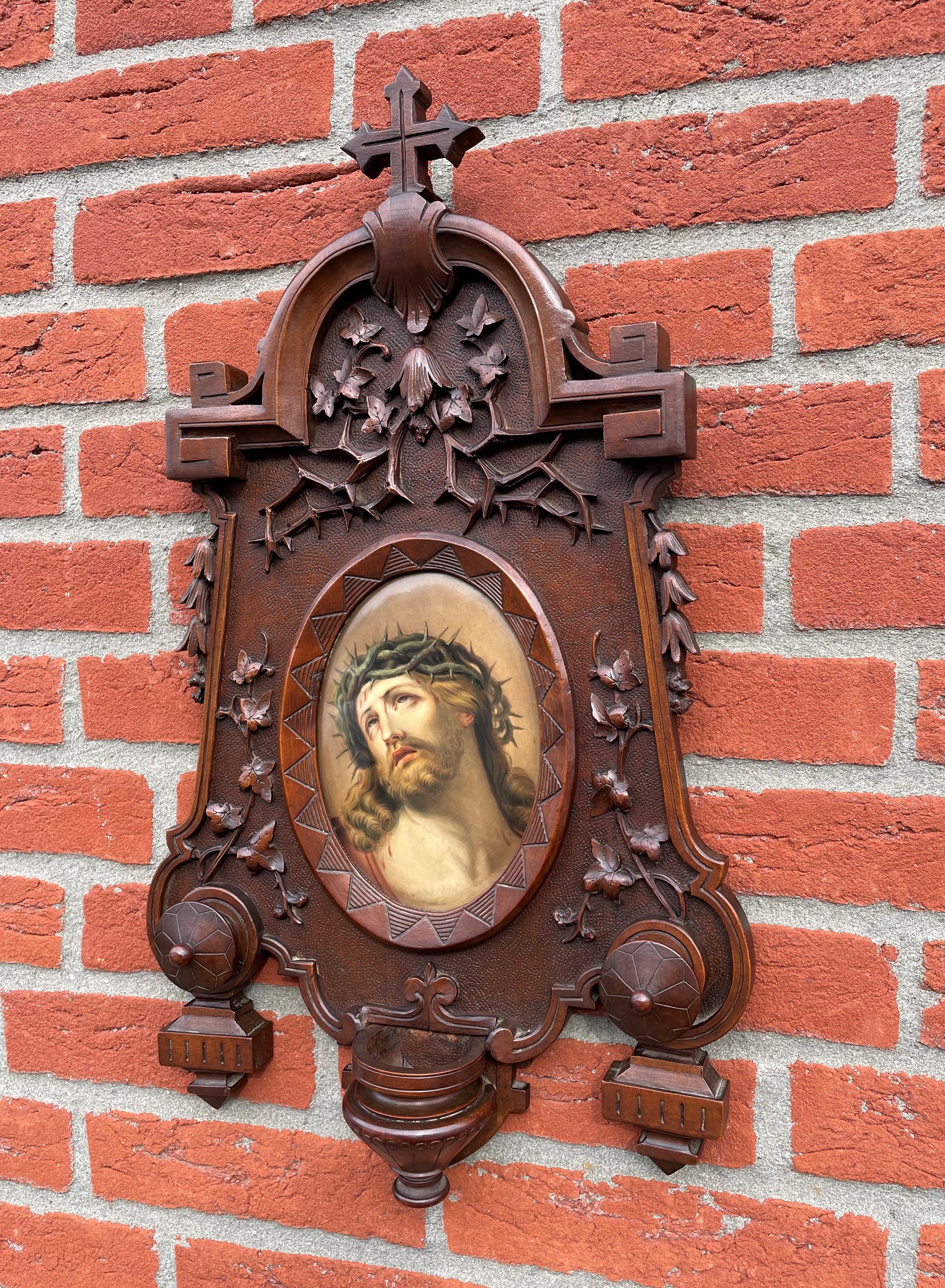 Antique KPM Porcelain Plaque w. Stunning Christ Painting in Carved Nutwood Frame 11