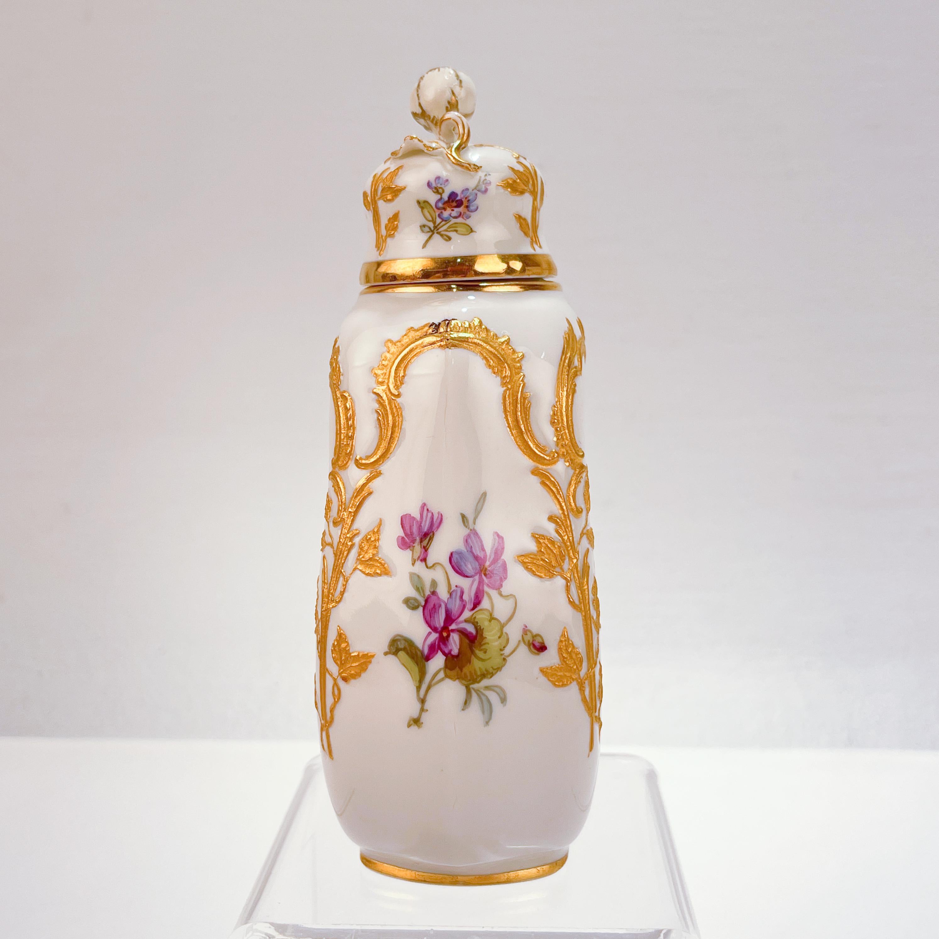 Antique KPM Royal Berlin Neuzierat Porcelain Tea Caddy or Dresser Bottle In Good Condition In Philadelphia, PA