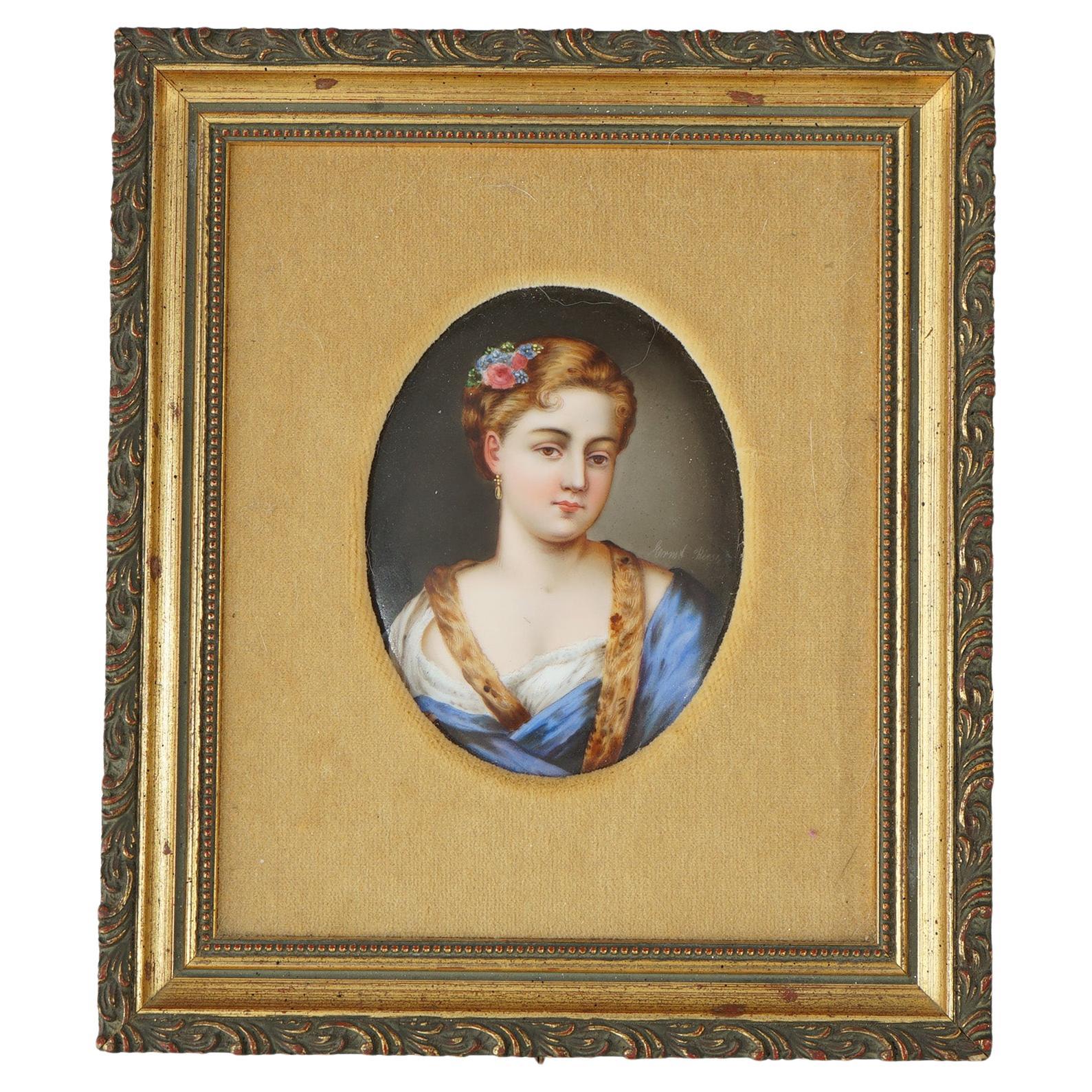Antikes Porträtgemälde der KPM-Schule, Porträtgemälde einer jungen Frau auf Porzellan, spätes 19. Jahrhundert im Angebot