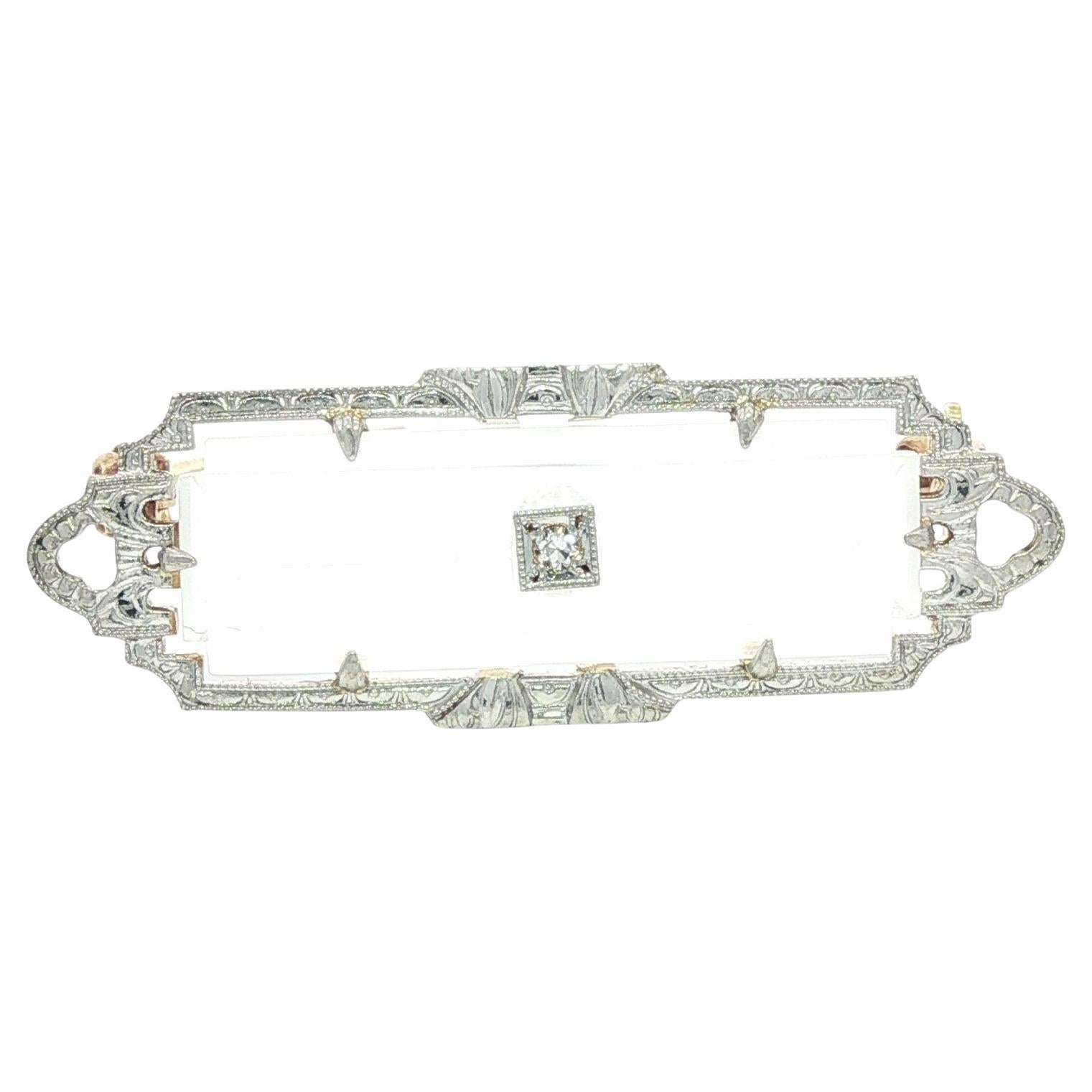 Broche Krementz ancienne en or 14k et platine en cristal de roche avec diamant gravé en vente