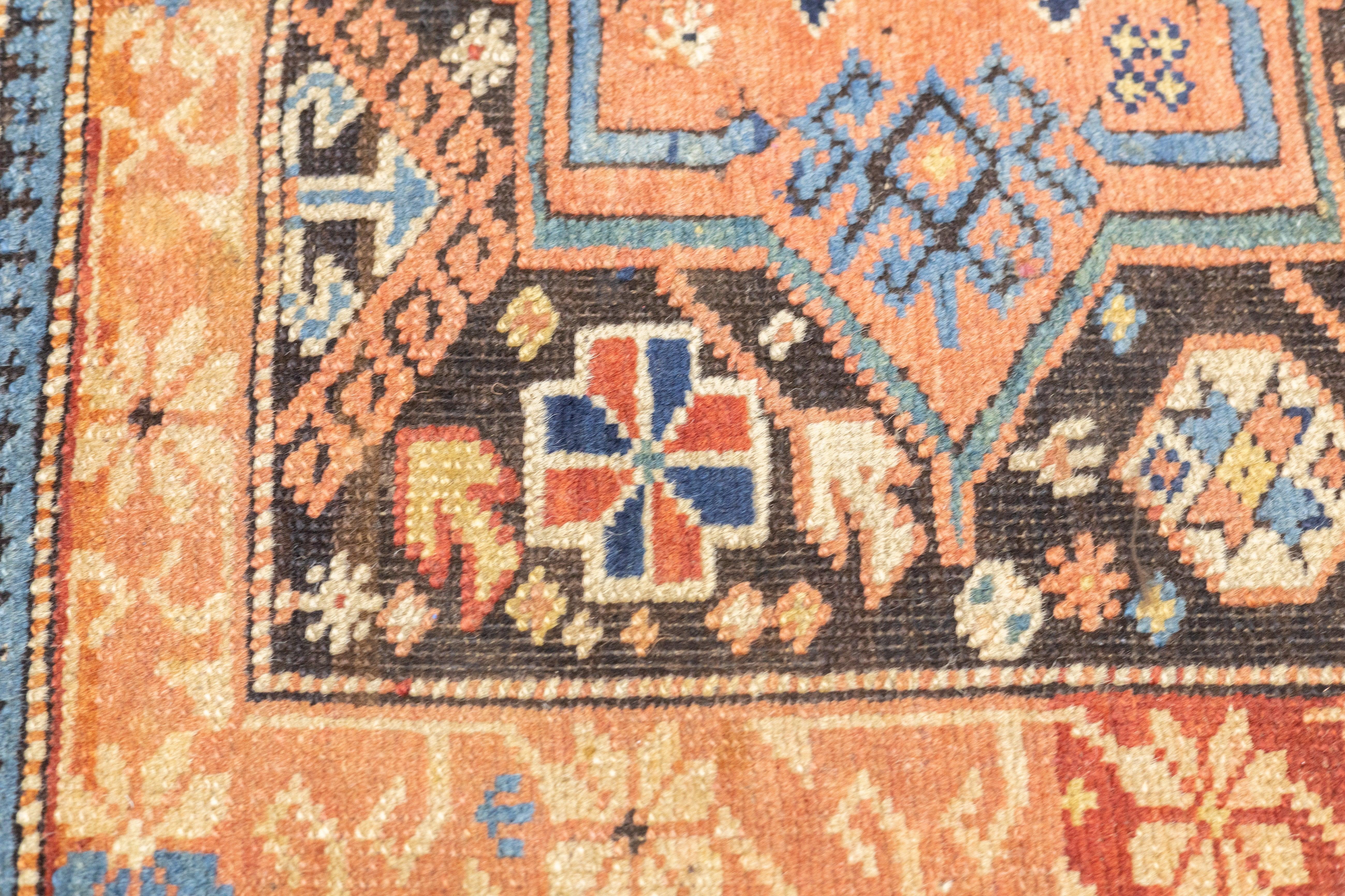 Noué à la main Tapis Kuba ancien de 3'2'' x 4'9'' cm en vente