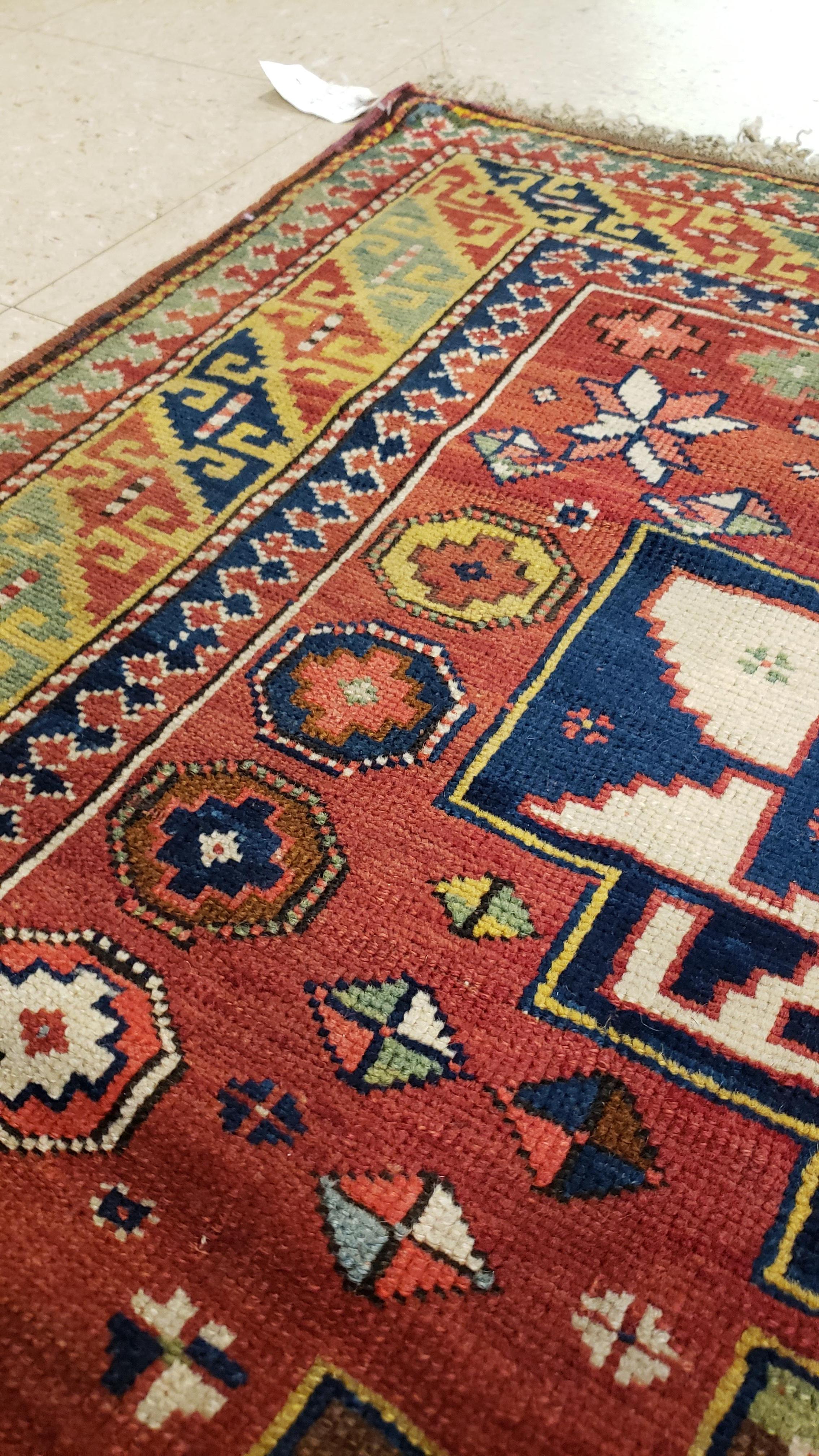 blue white oriental rug