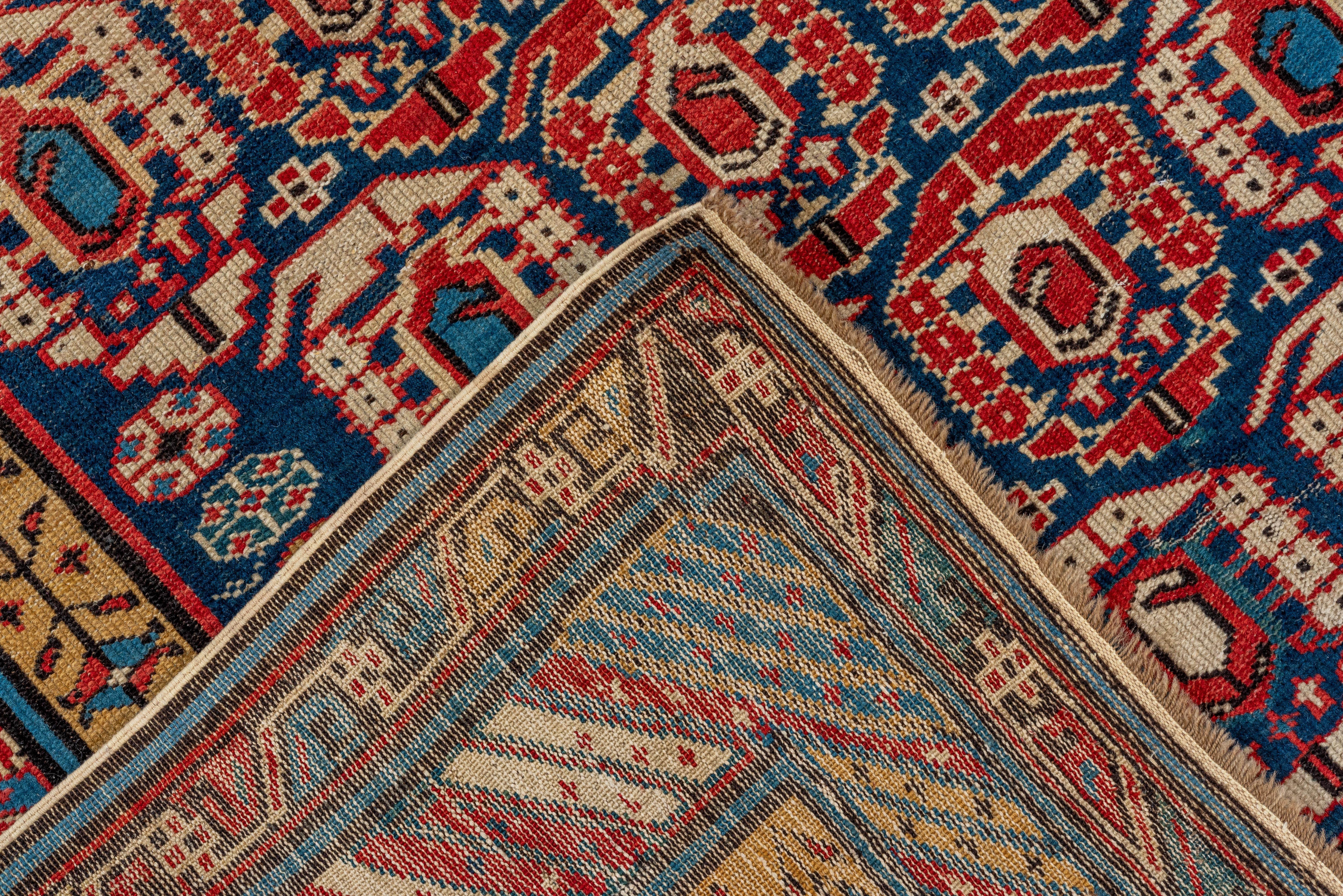 20th Century Antique Kuba Rug – Latch Hook Medallion Repeat Design For Sale