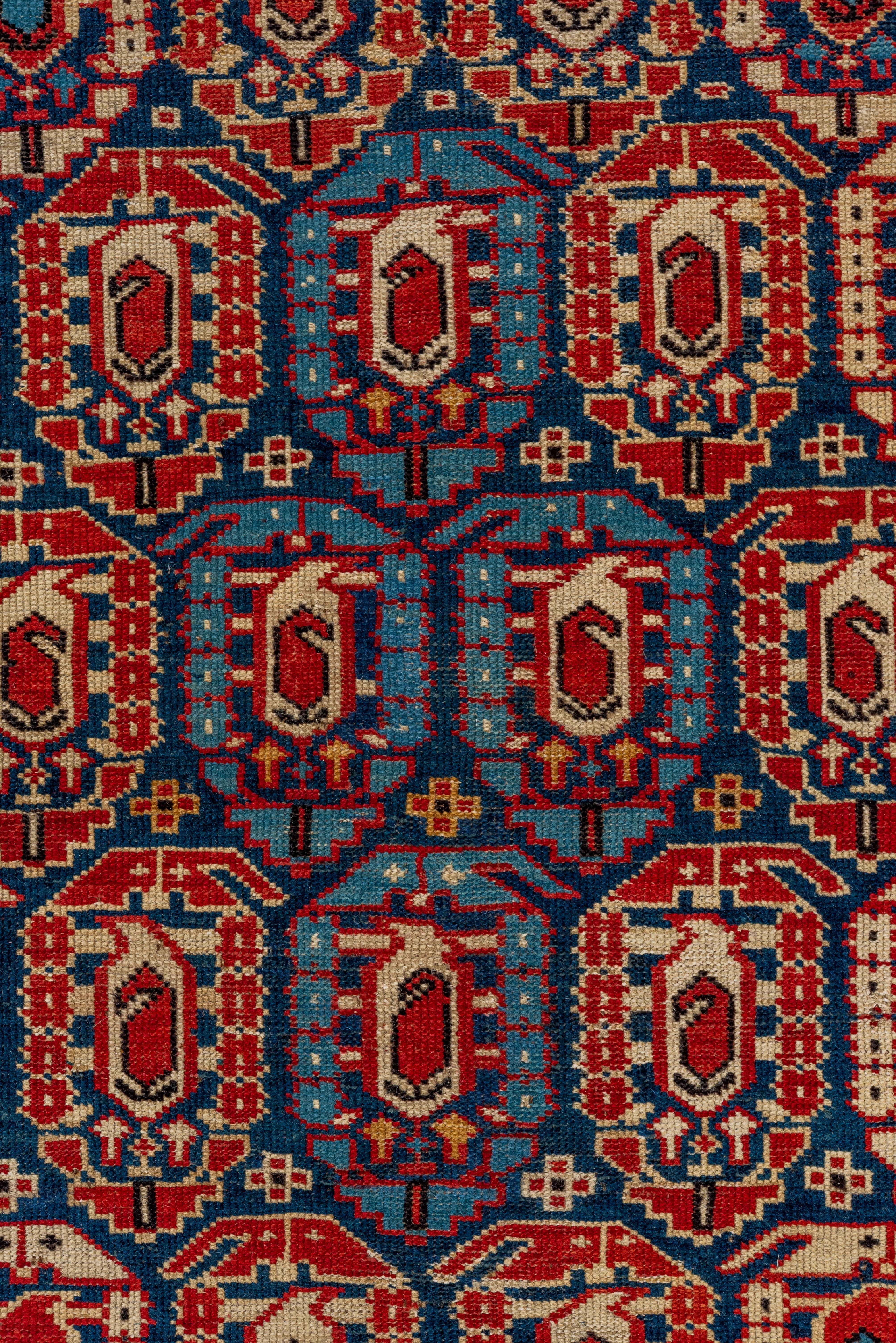 Antique Kuba Rug – Latch Hook Medallion Repeat Design For Sale 2
