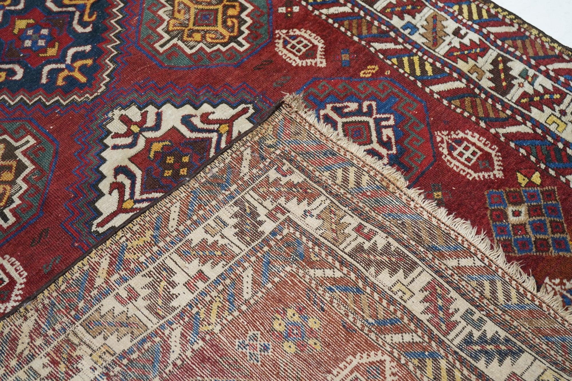 Tapis de couloir Kuba ancien 4'2'' x 12'6'' en vente 1