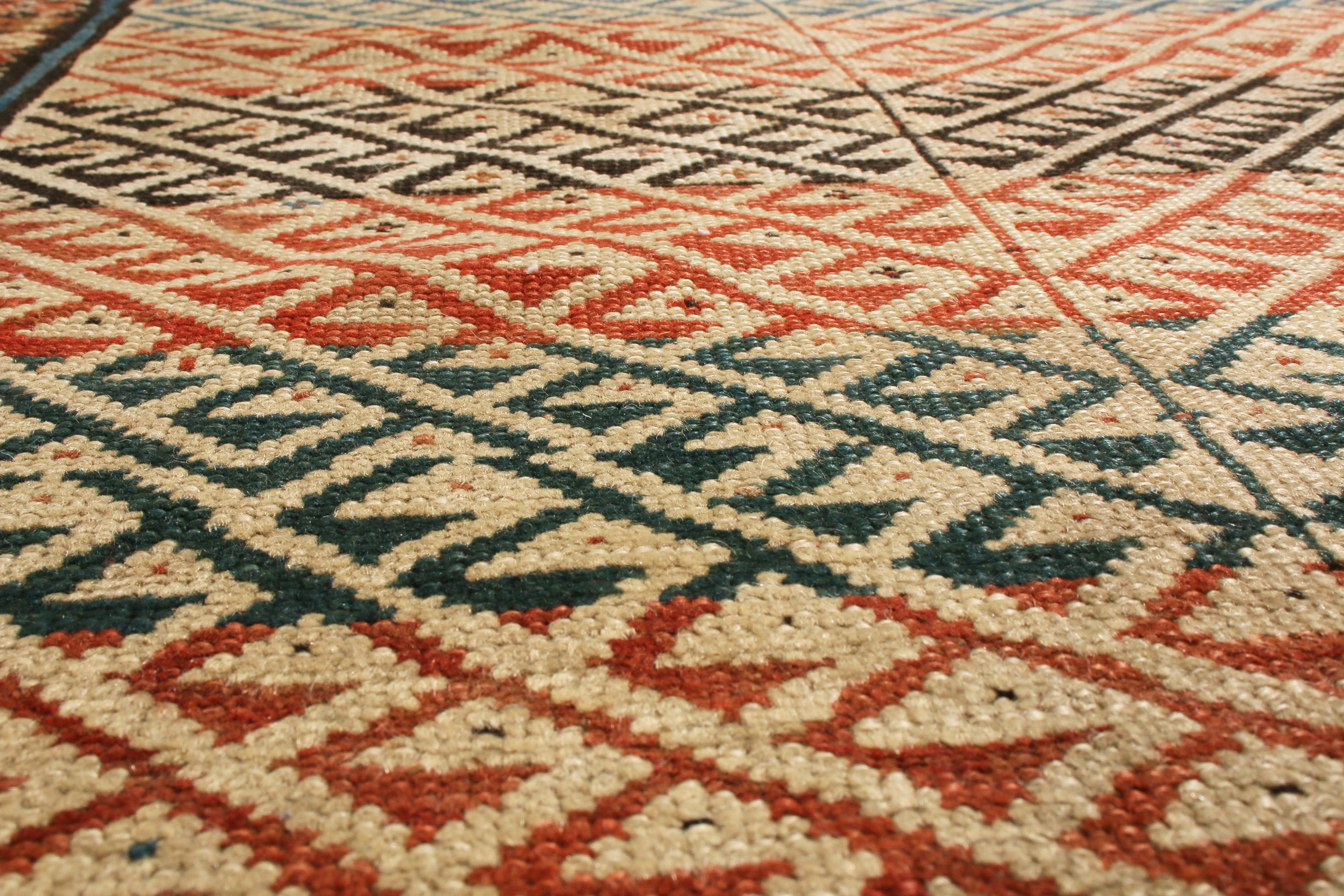 Antique Kuba Traditional Red and Beige Wool Rug In Good Condition In Long Island City, NY