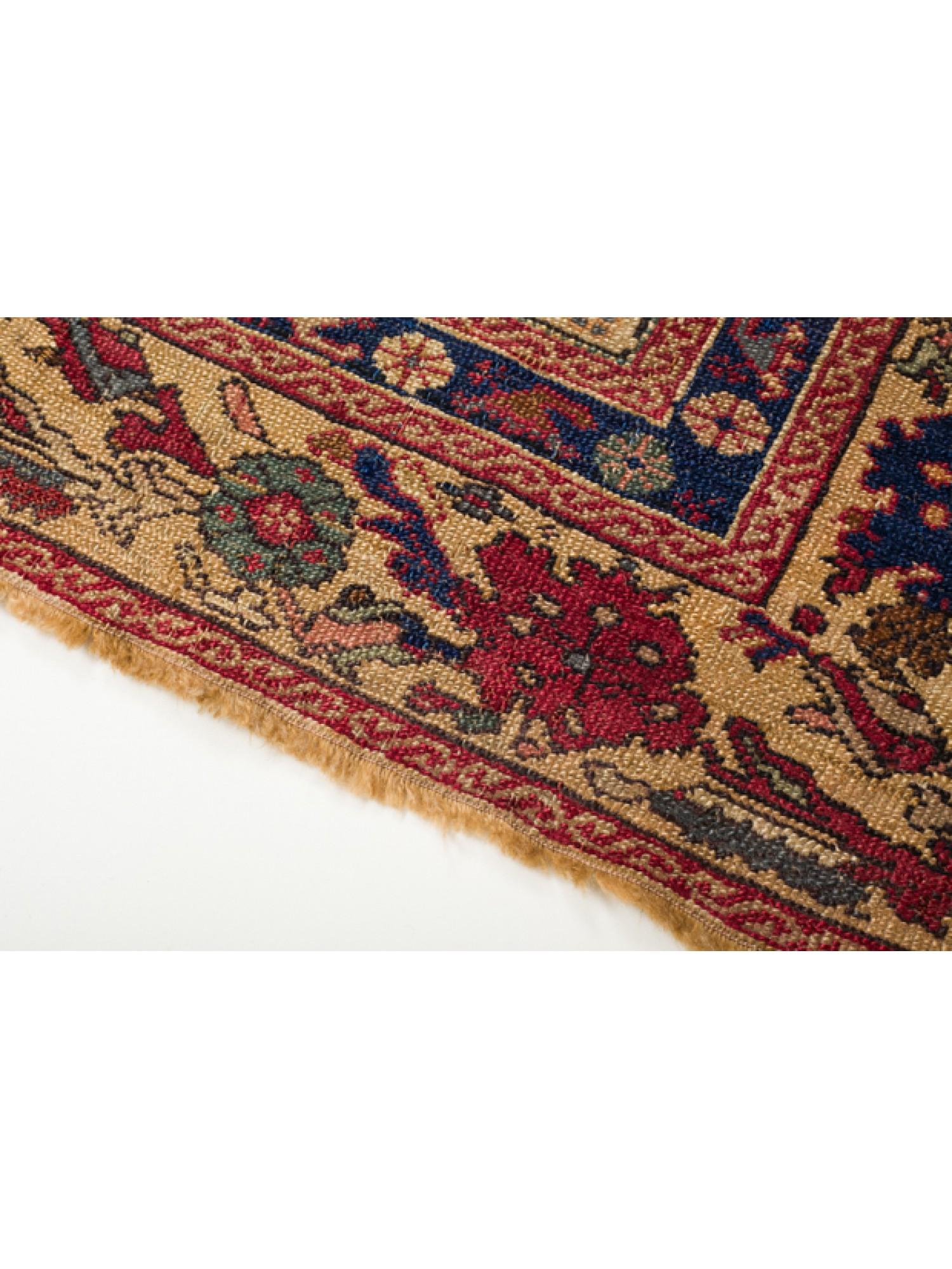 Antique Kula Prayer Rug Western Anatolian Turkish Mihrab Carpet Rare Design In Good Condition For Sale In Tokyo, JP