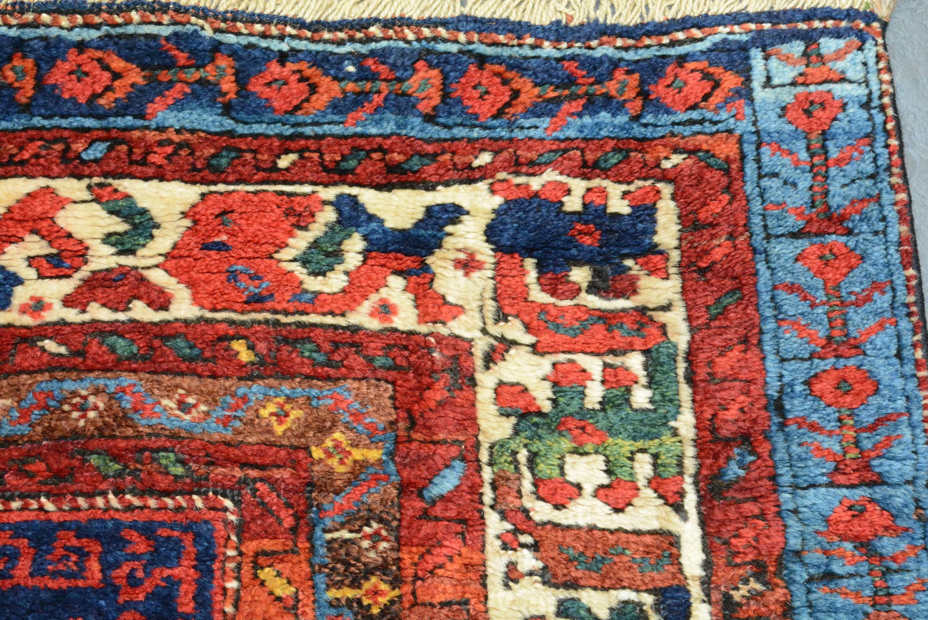 Early 20th Century Antique Kurdish Bidjar Rug For Sale