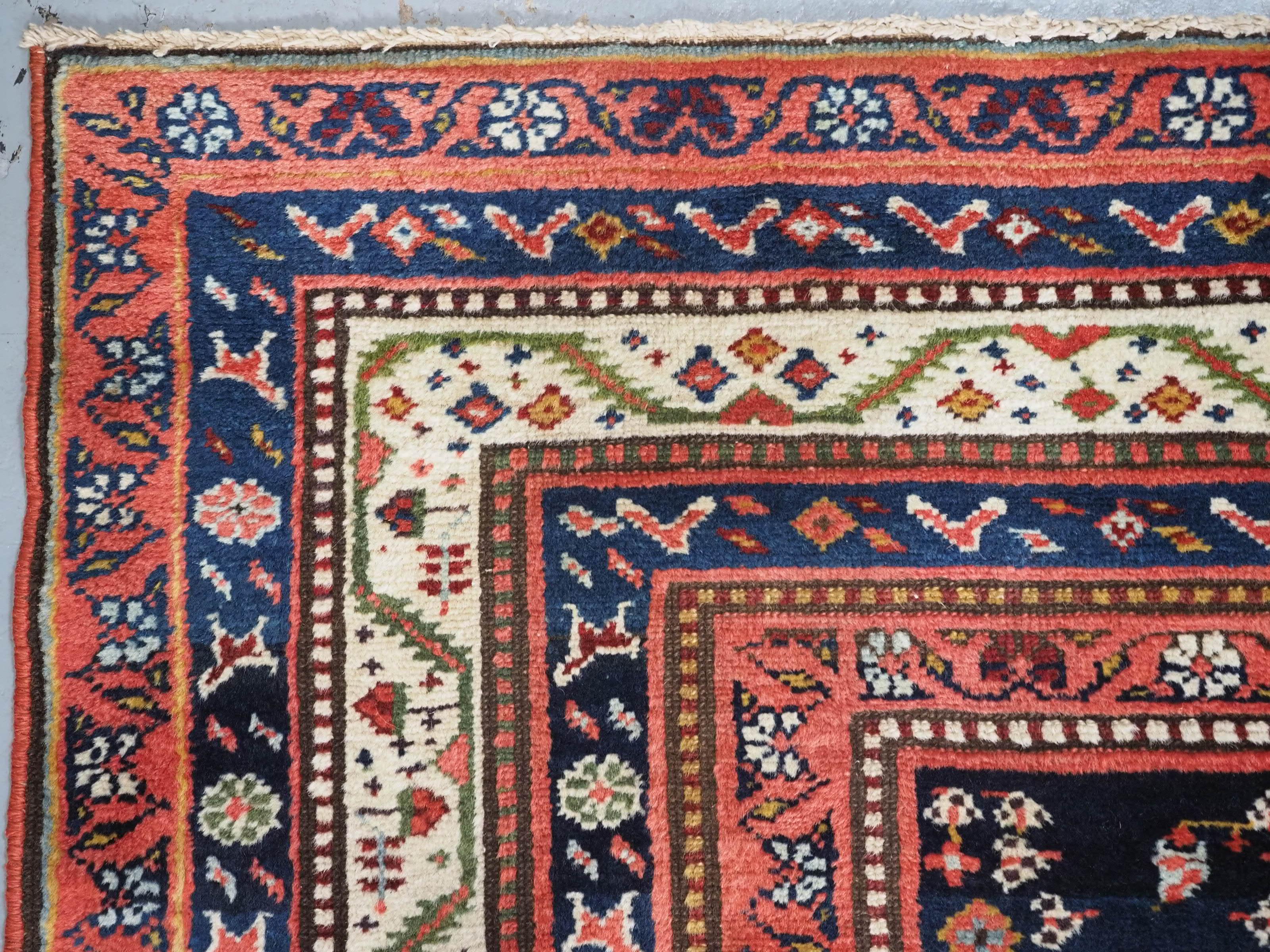 Antiker Kurdischer kelleh-Teppich oder großer Läufer mit Boteh-Design aus Kurdien.  1900. im Angebot 4