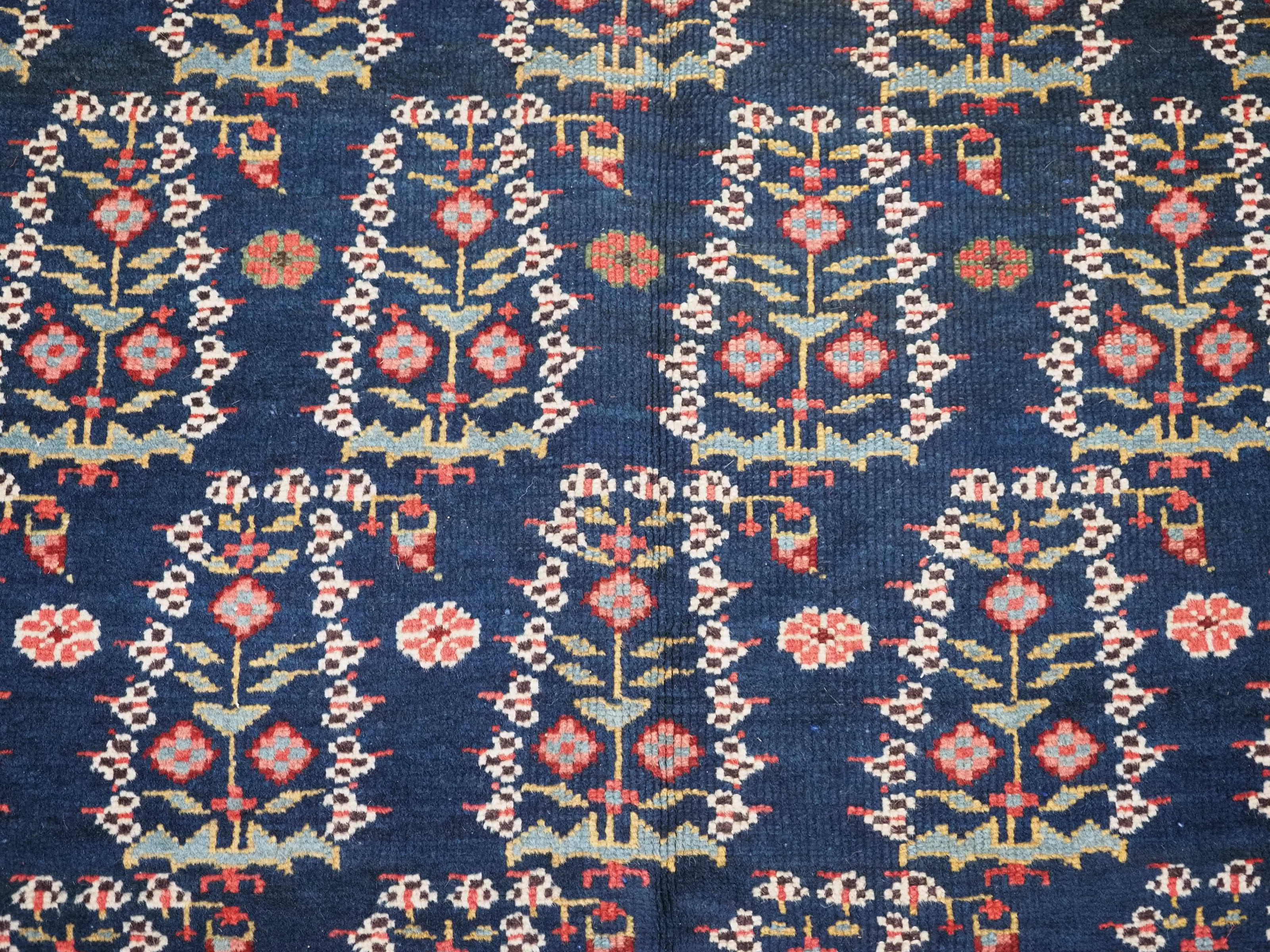 Tapis kelleh kurde ancien ou grand chemin de couloir avec motif boteh sur toute sa surface.  1900. en vente 9