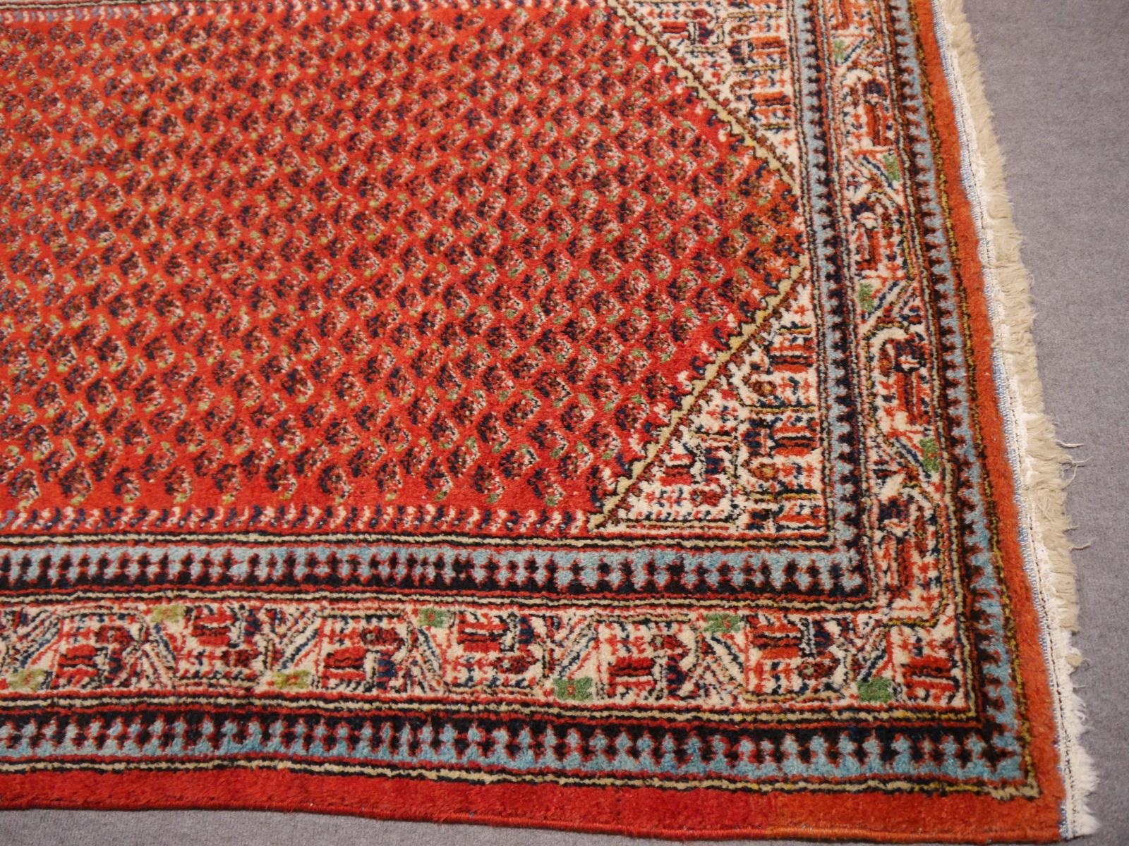 Sarouk Farahan Antique Kurdish Rug 1920´s hand-knotted Burnt Orange and Beige