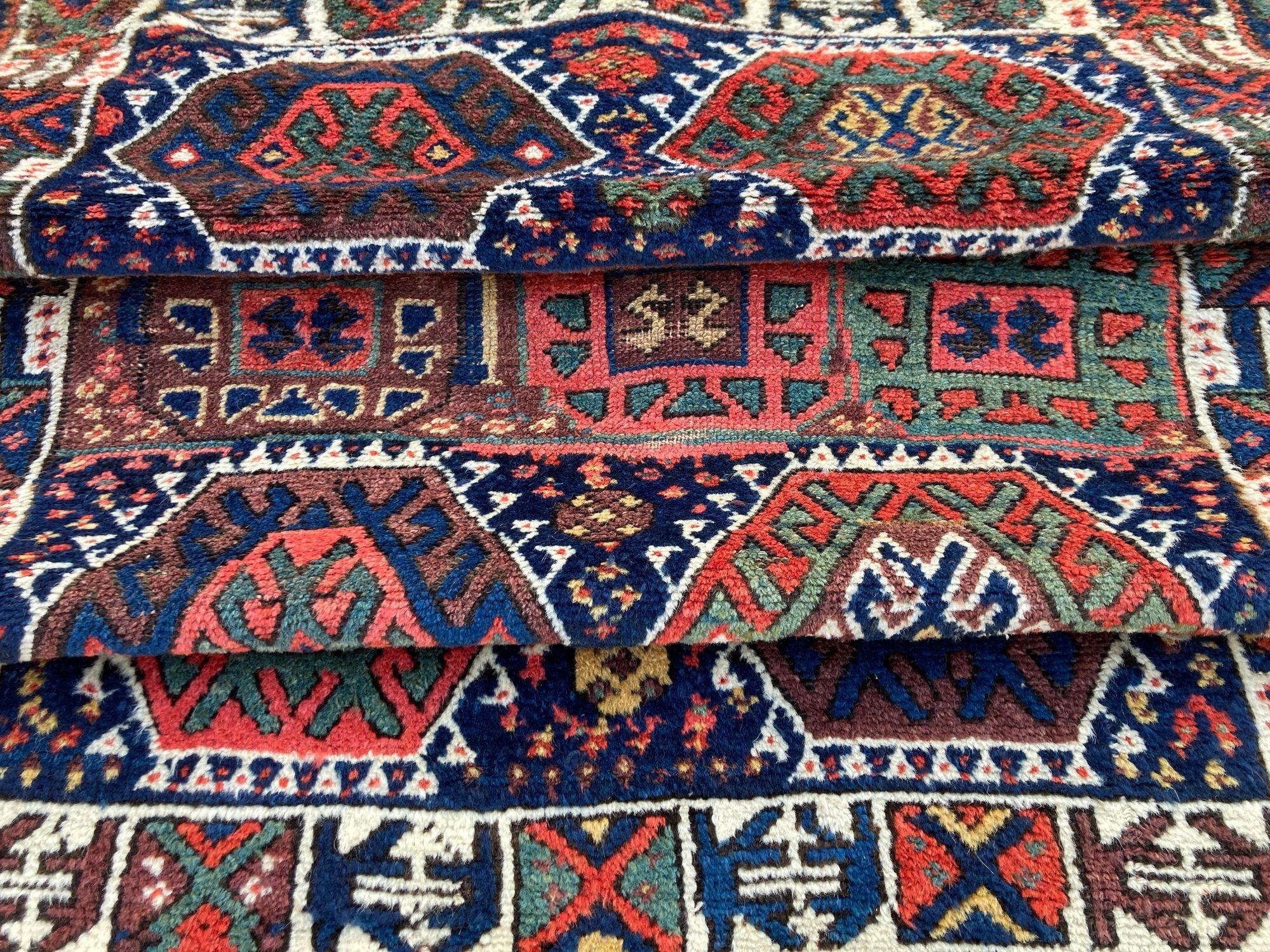 Alfombra kurda antigua 1,92 m x 1,19 m en venta 11