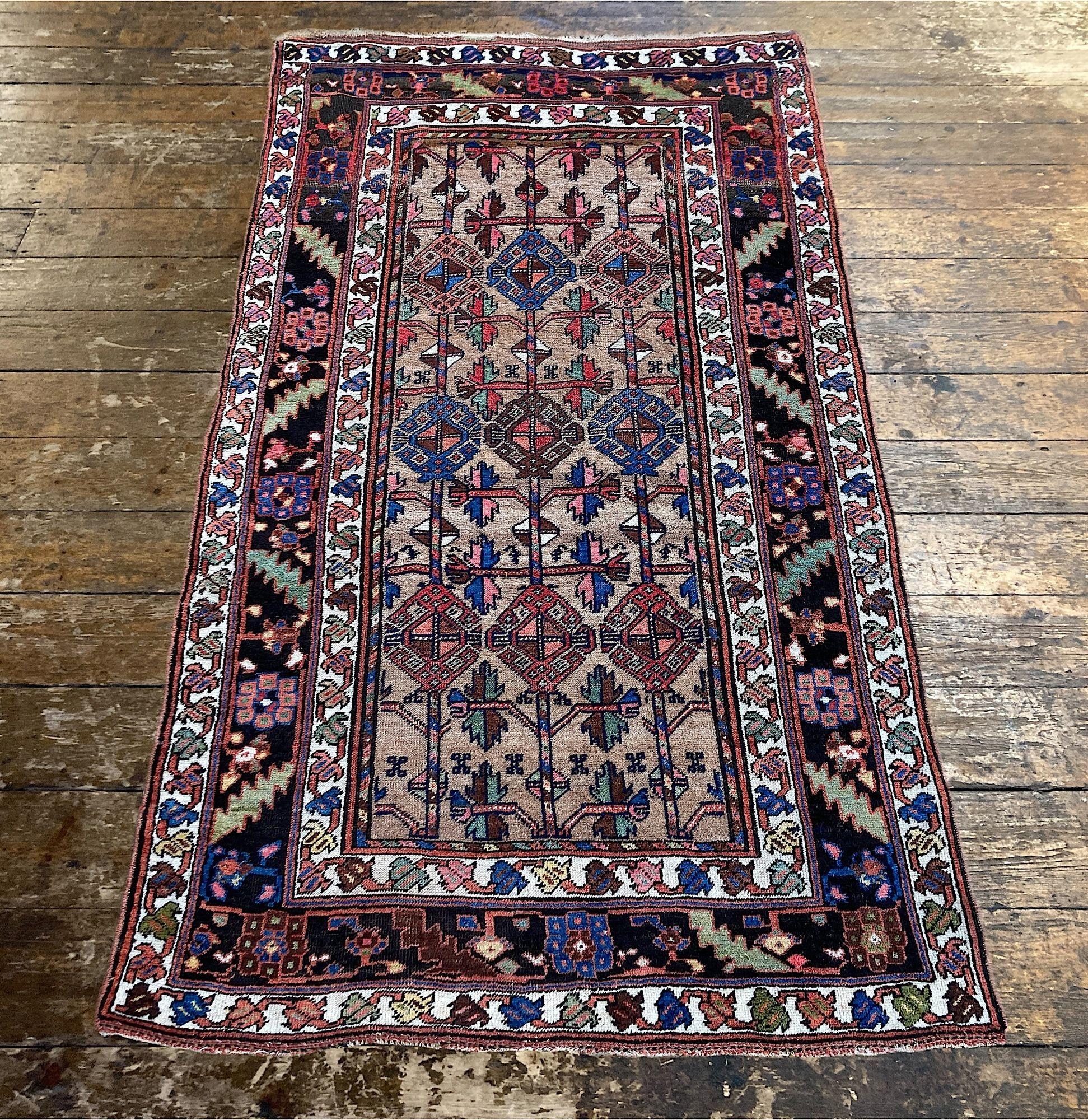 Début du 20ème siècle Tapis kurde ancien 2,12 m x 1,23 m en vente