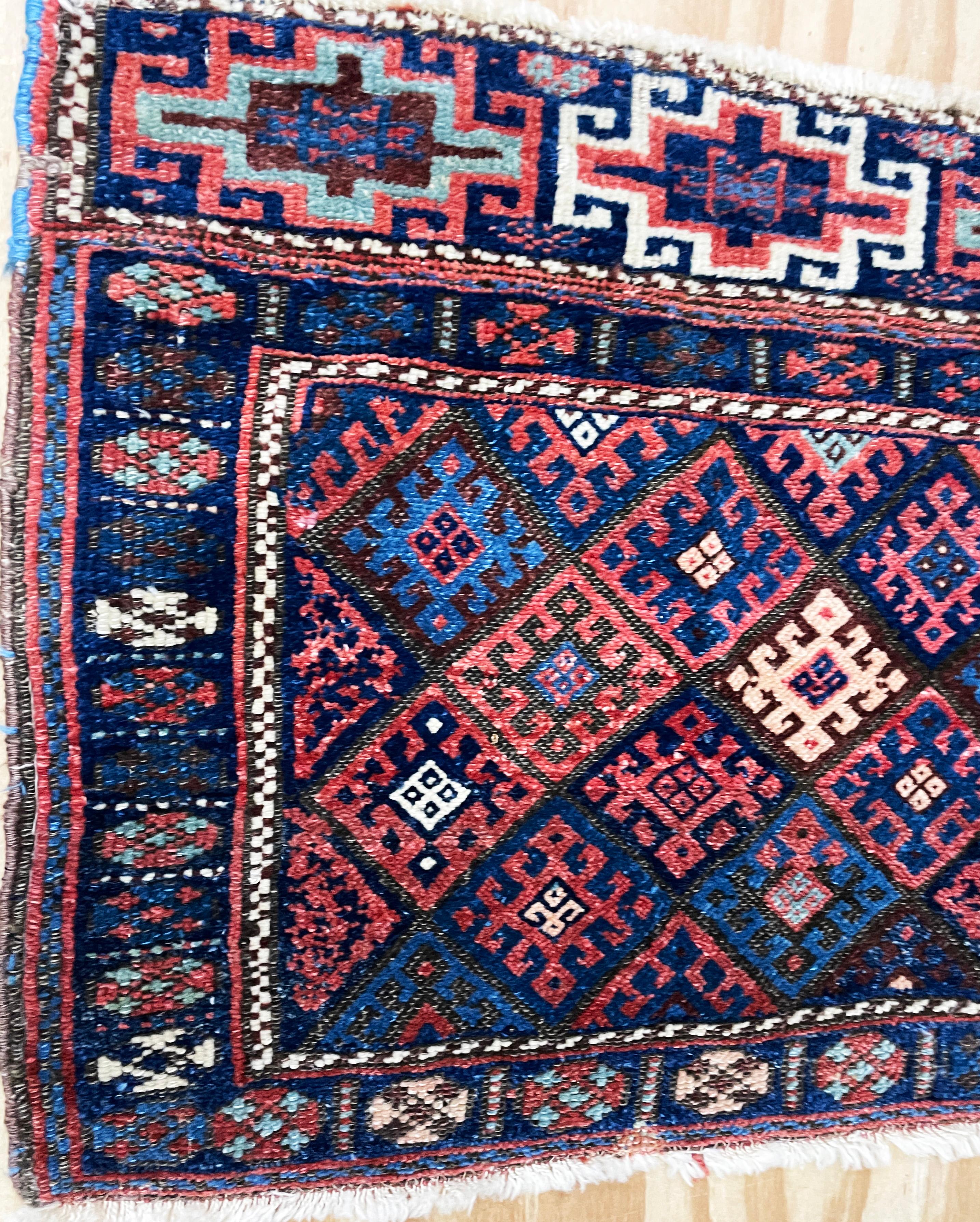 Tappeto curdo antico/Bag Jaff del 1900 ca. In condizioni buone in vendita a Evanston, IL