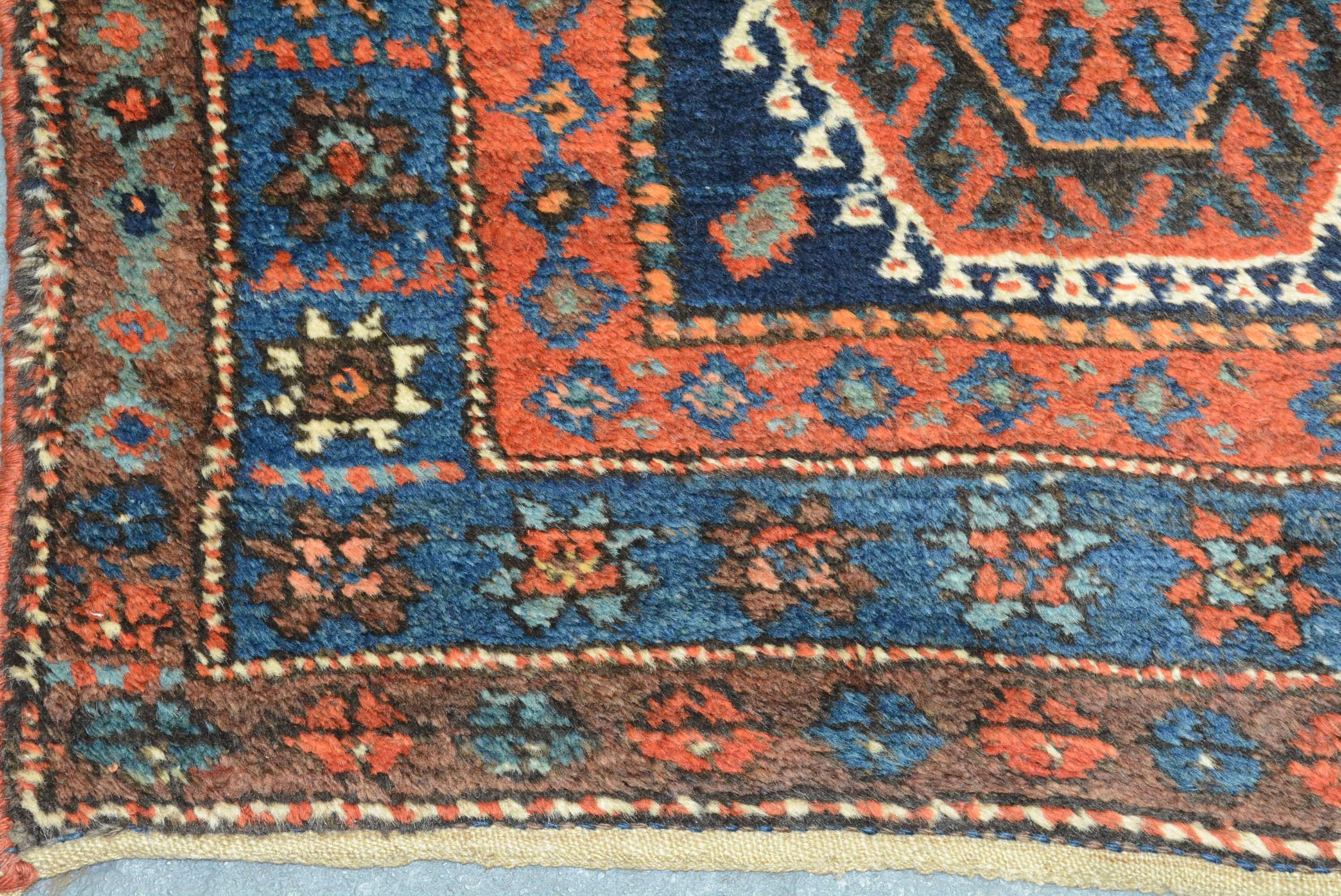 Antique Kurdish Rug In Excellent Condition For Sale In Closter, NJ