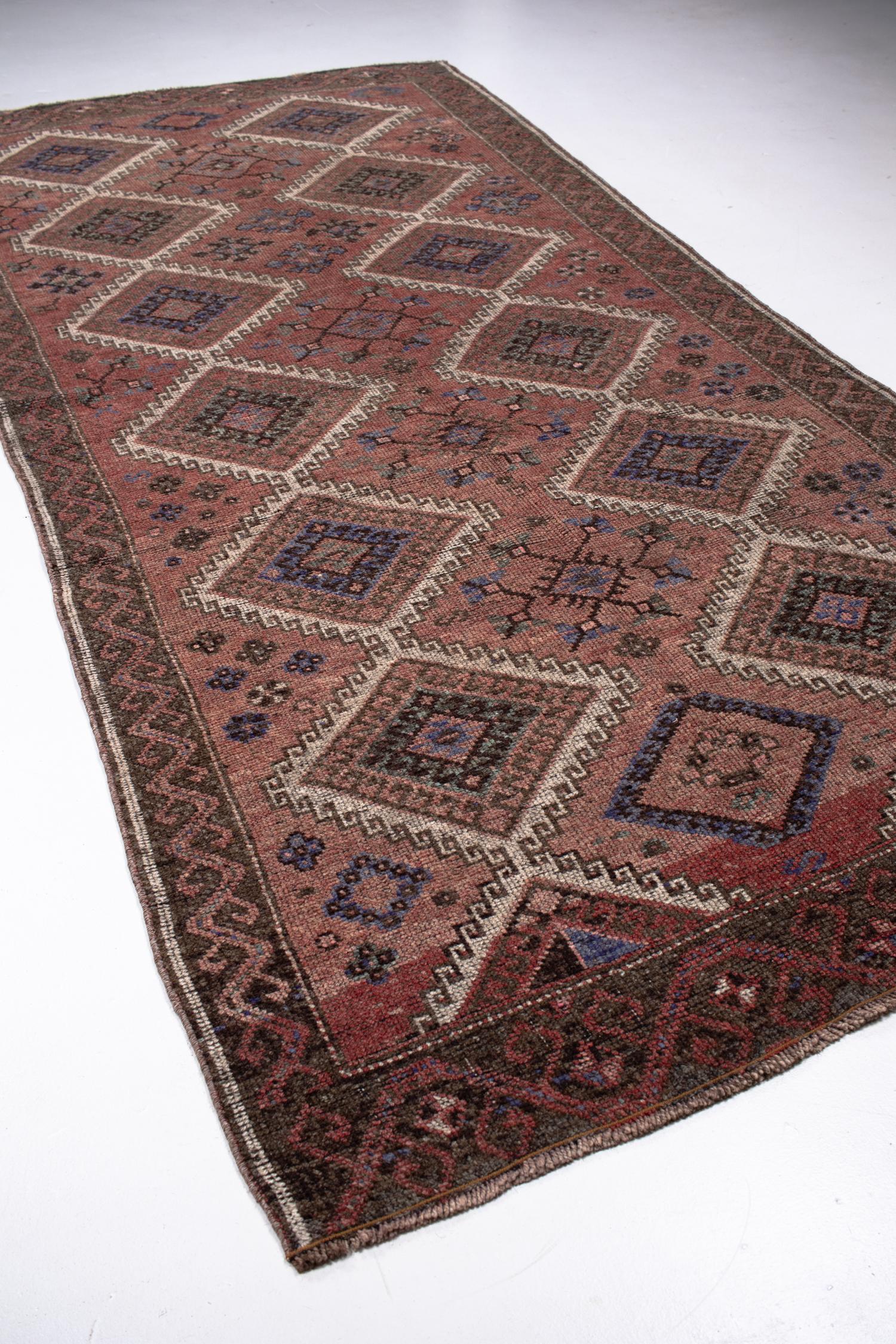 Antique Kurdish Rug In Good Condition For Sale In West Palm Beach, FL