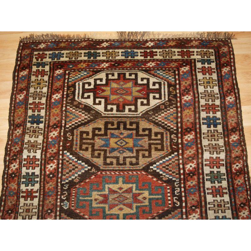 Antique Kurdish Runner with Memling Gul Design In Good Condition For Sale In Moreton-In-Marsh, GB