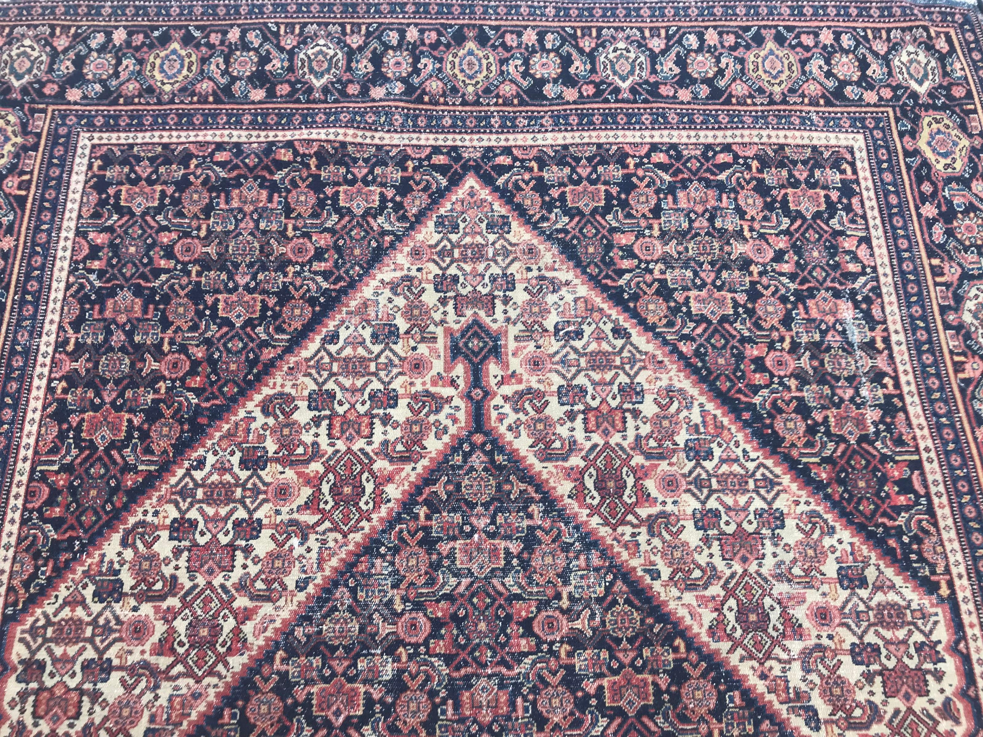 Centrasiatique Ancien tapis kurde Seneh en vente