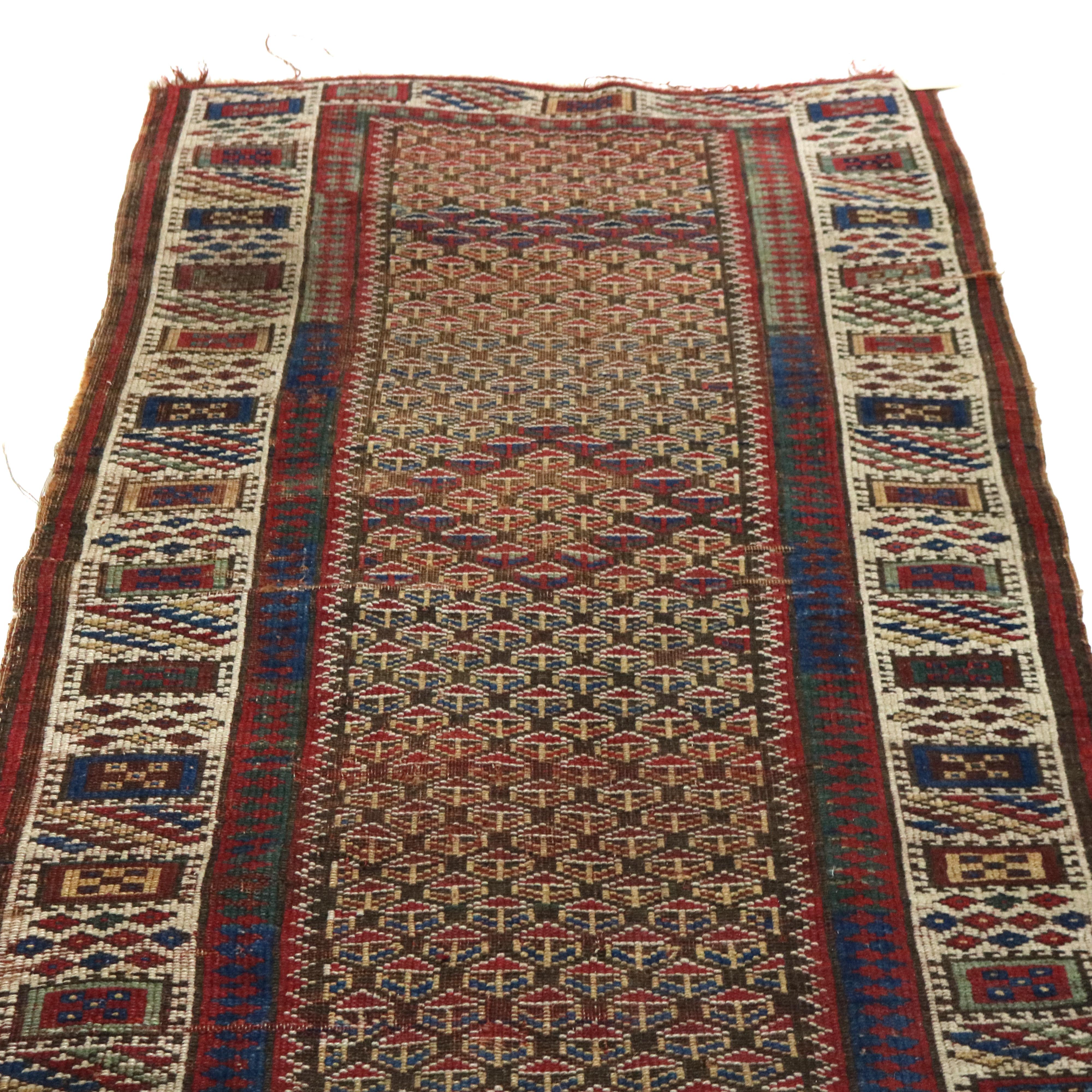 Antiker Kurdischer Wollteppich-Läufer, um 1920 (Wolle) im Angebot