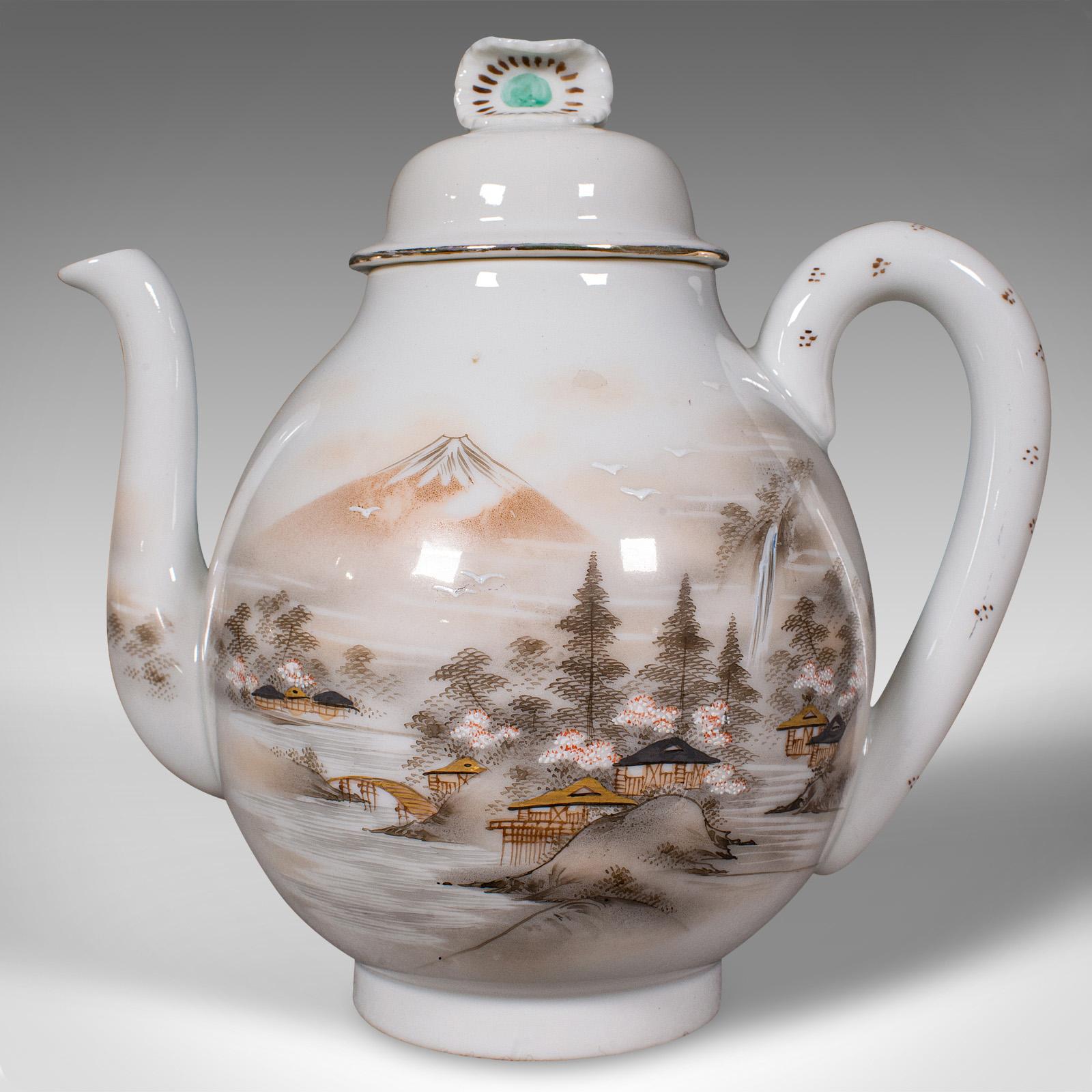 Antique Kutani Tea Service, Japanese, Porcelain, Teapot, Cup & Saucer, Victorian For Sale 4