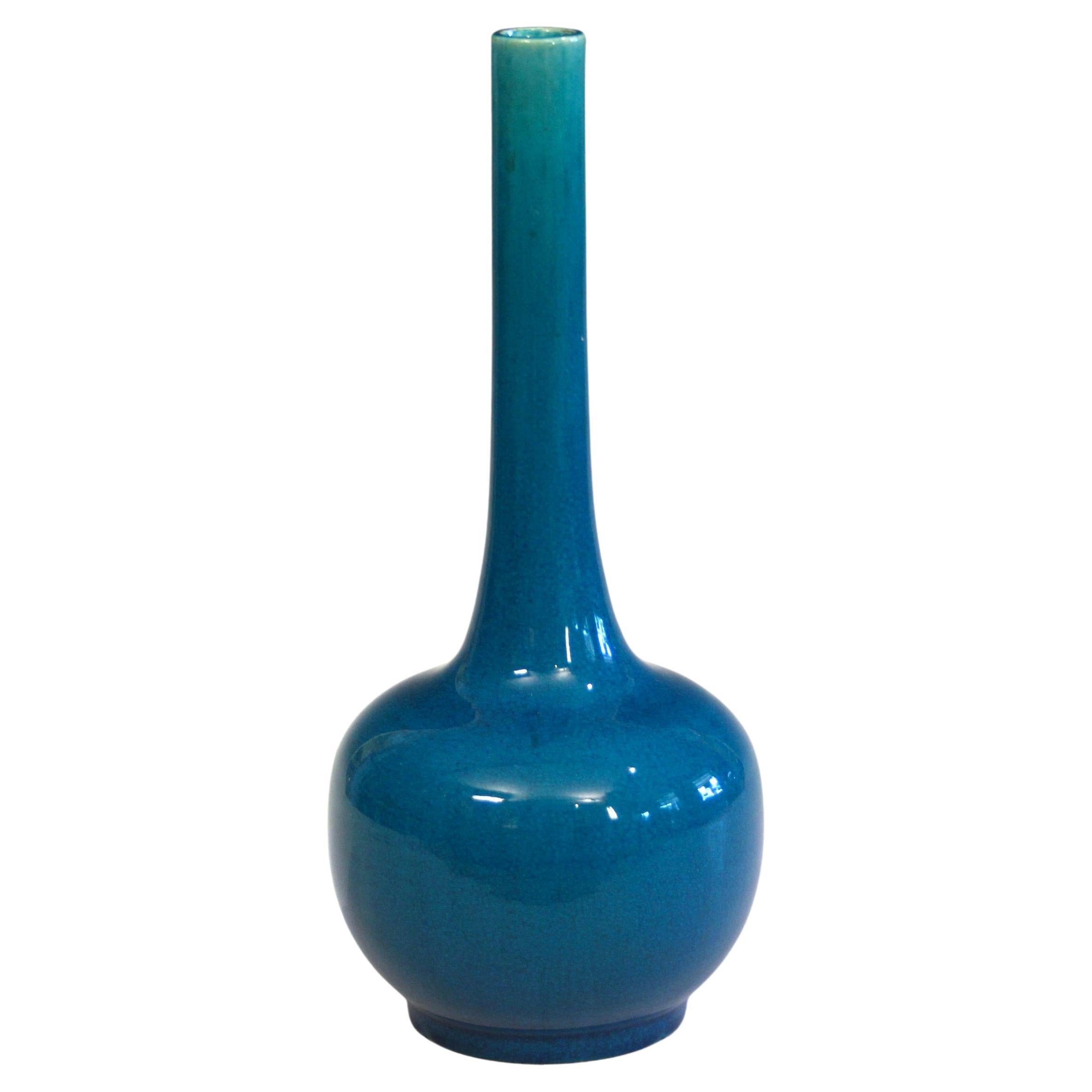 What is the most famous Japanese pottery?