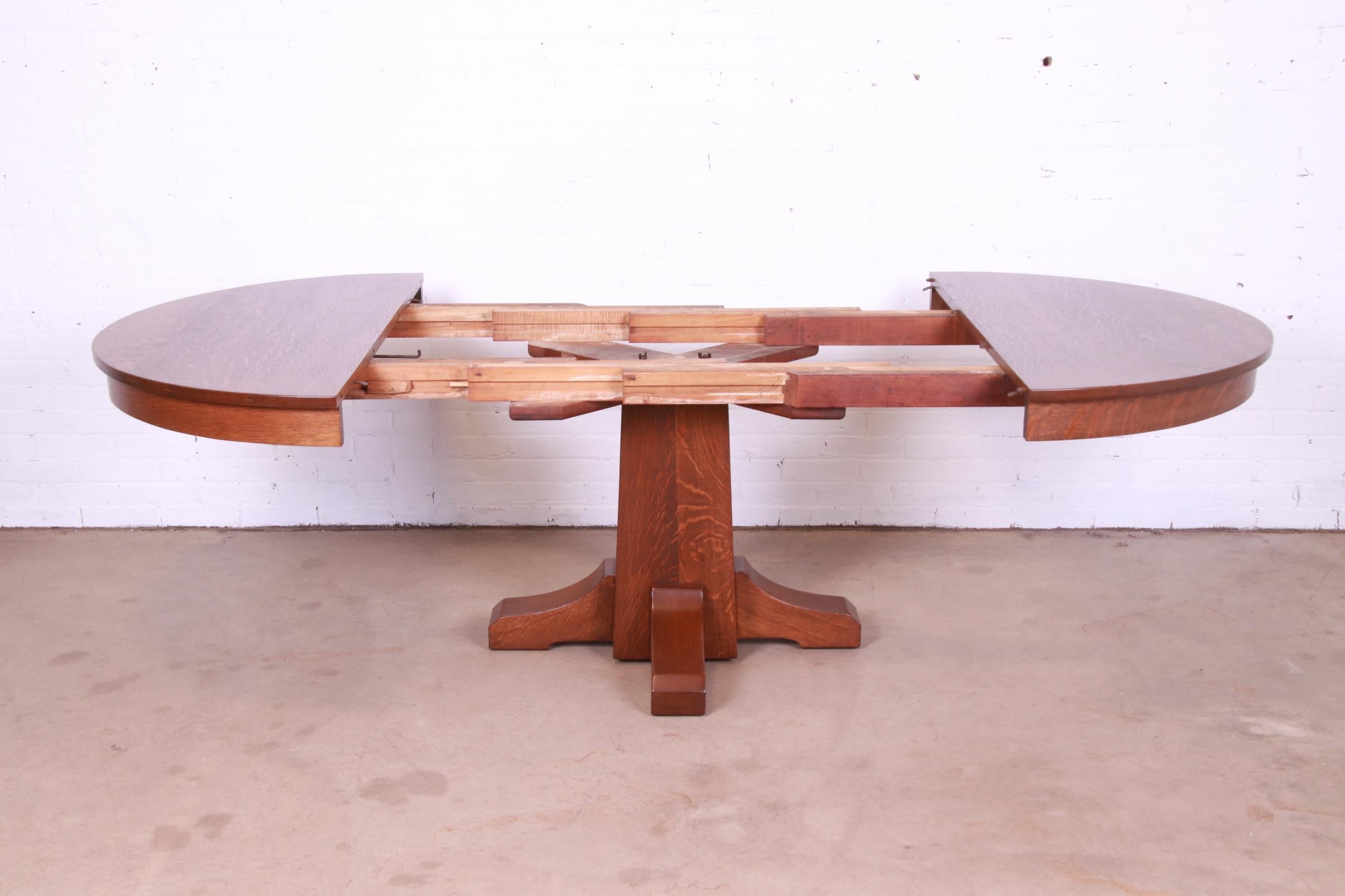 20th Century Antique L. & J.G. Stickley Arts & Crafts Oak Extension Pedestal Dining Table For Sale