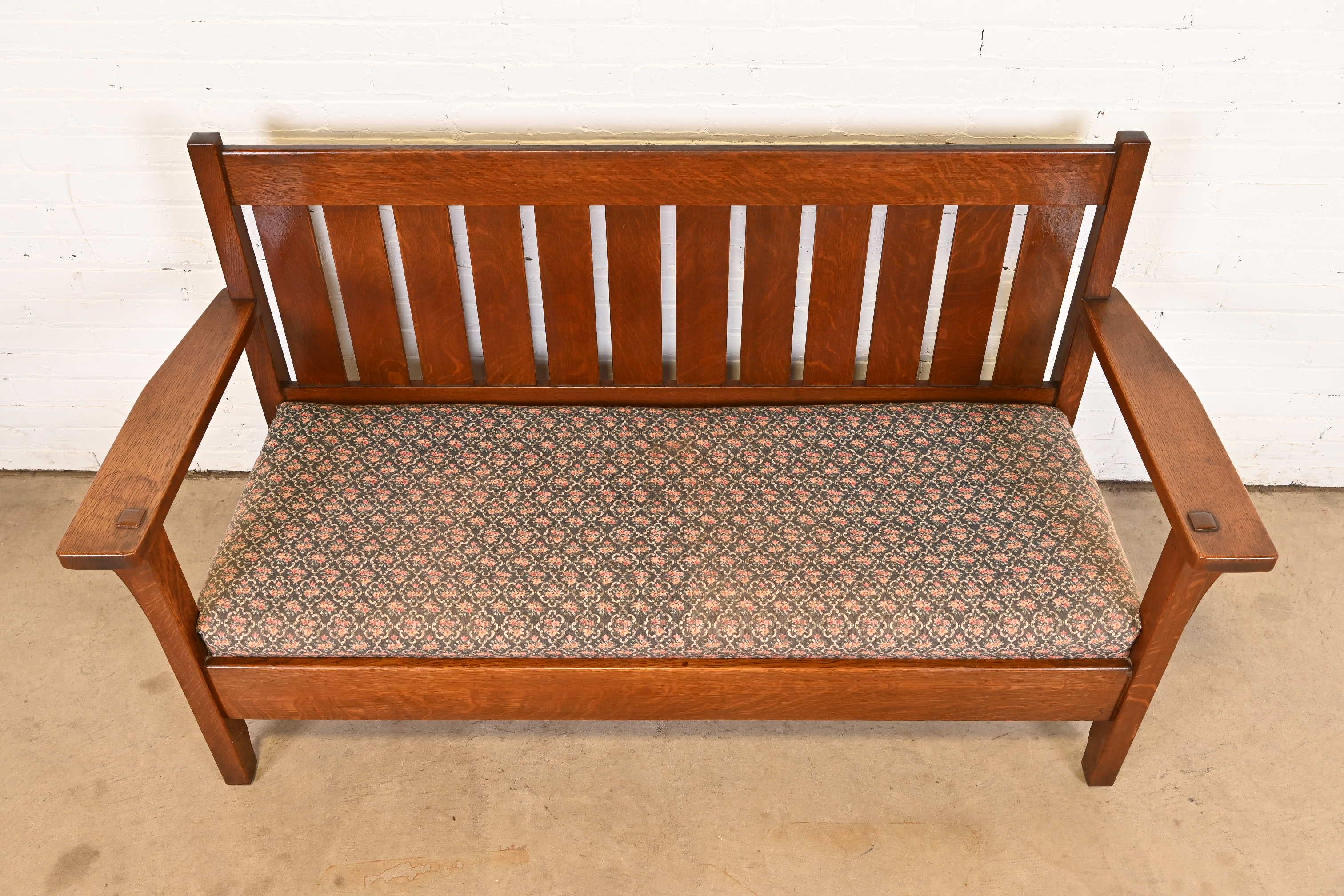 Antique L. & J.G. Stickley Mission Oak Arts & Crafts Open Arm Settee or Loveseat In Good Condition For Sale In South Bend, IN