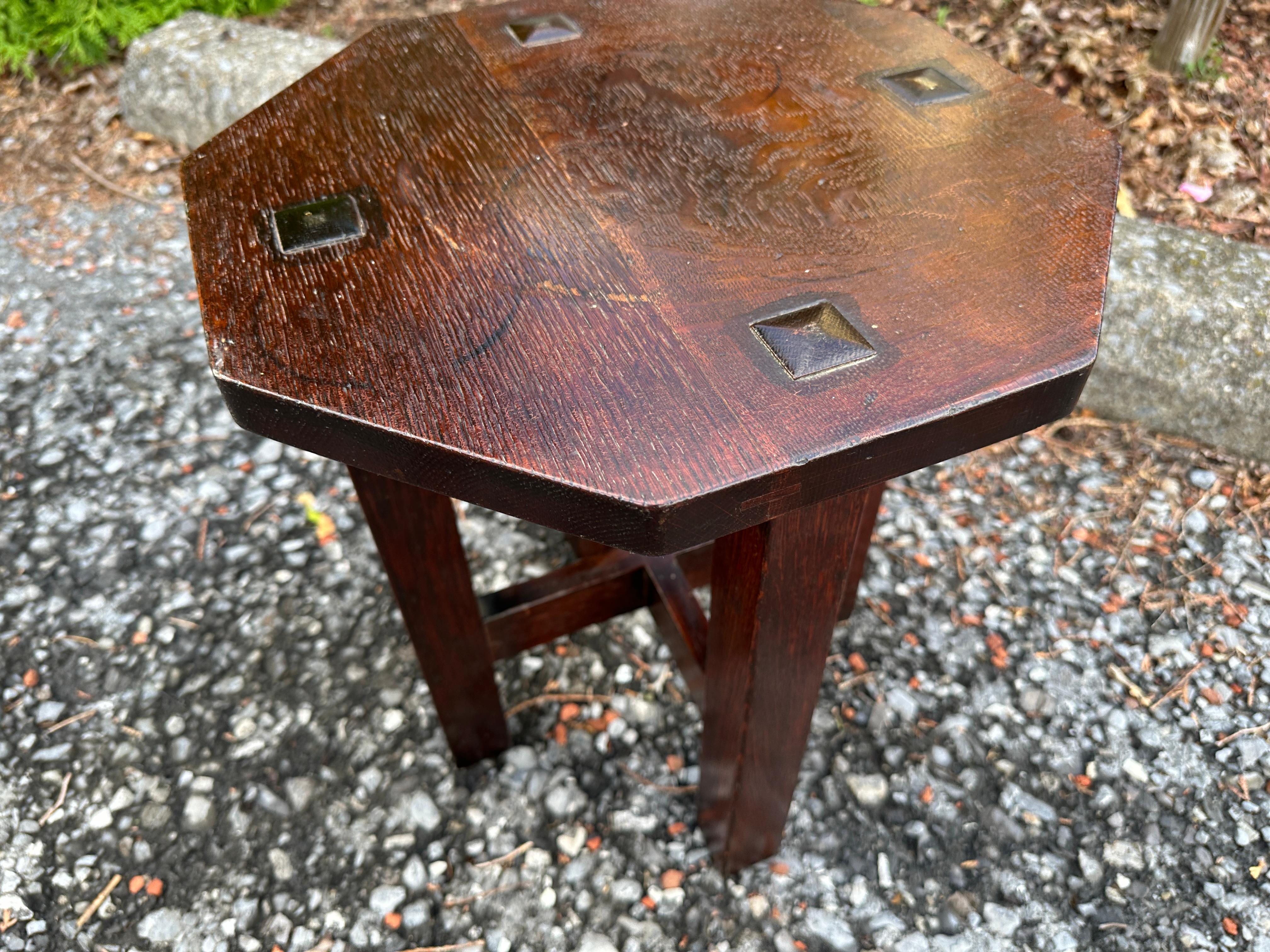 Antiker L & JG Stickley Kleiner Tisch um 1910 - W8395 im Angebot 4