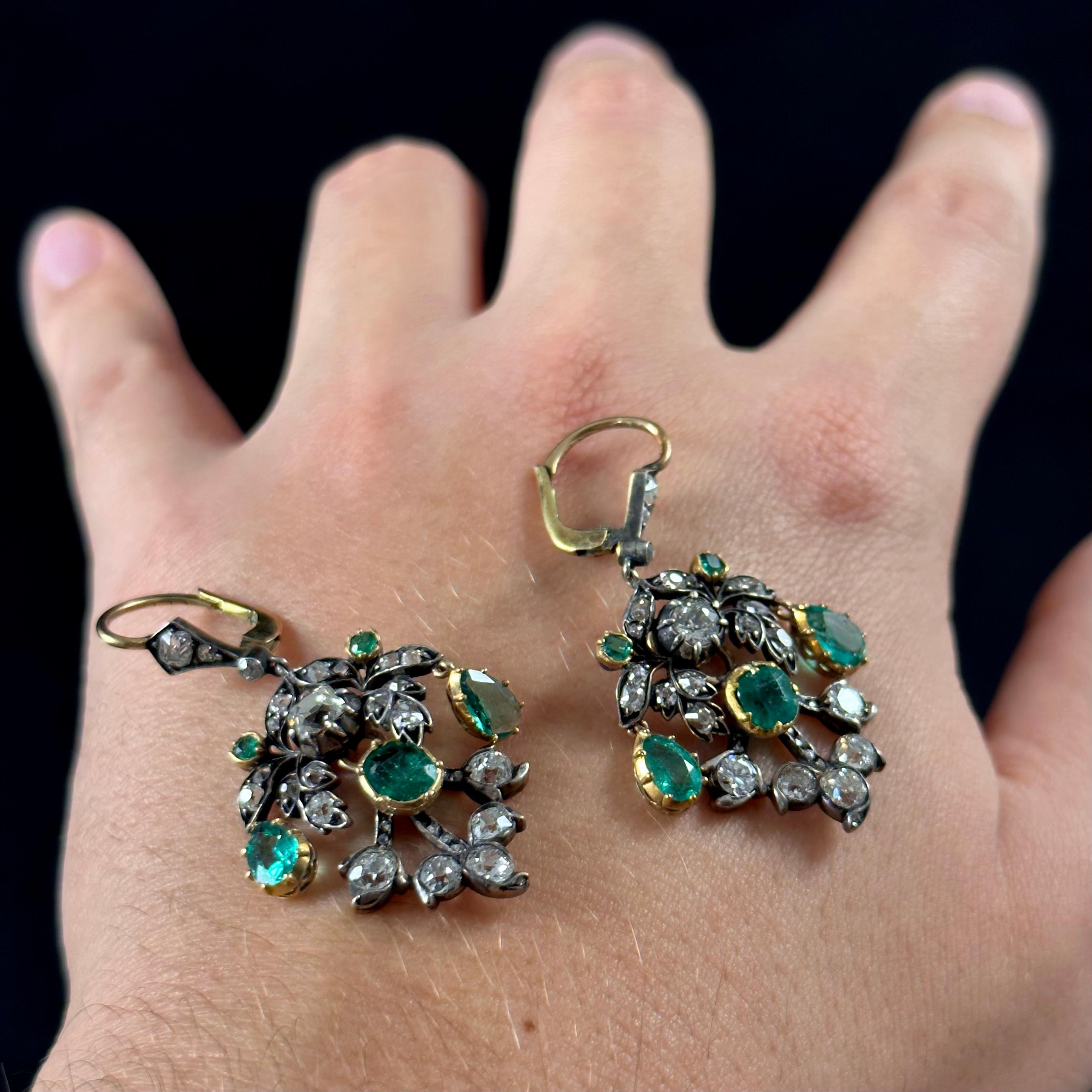 Antike kolumbianische Smaragd-Diamant-Ohrringe aus Silber und Gold aus der Belle Epoque, um 1915 im Angebot 1