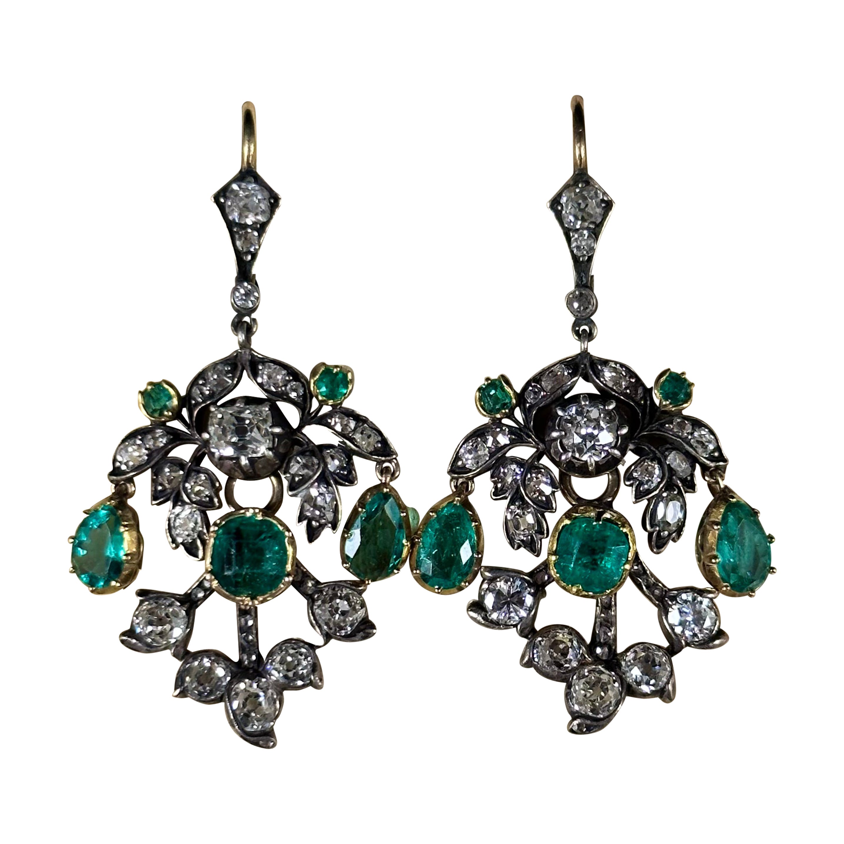 Antico La Belle Epoque Colombian Emerald Diamond Earrings Argento Oro, C. 1915