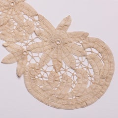 Antique Lace Collar