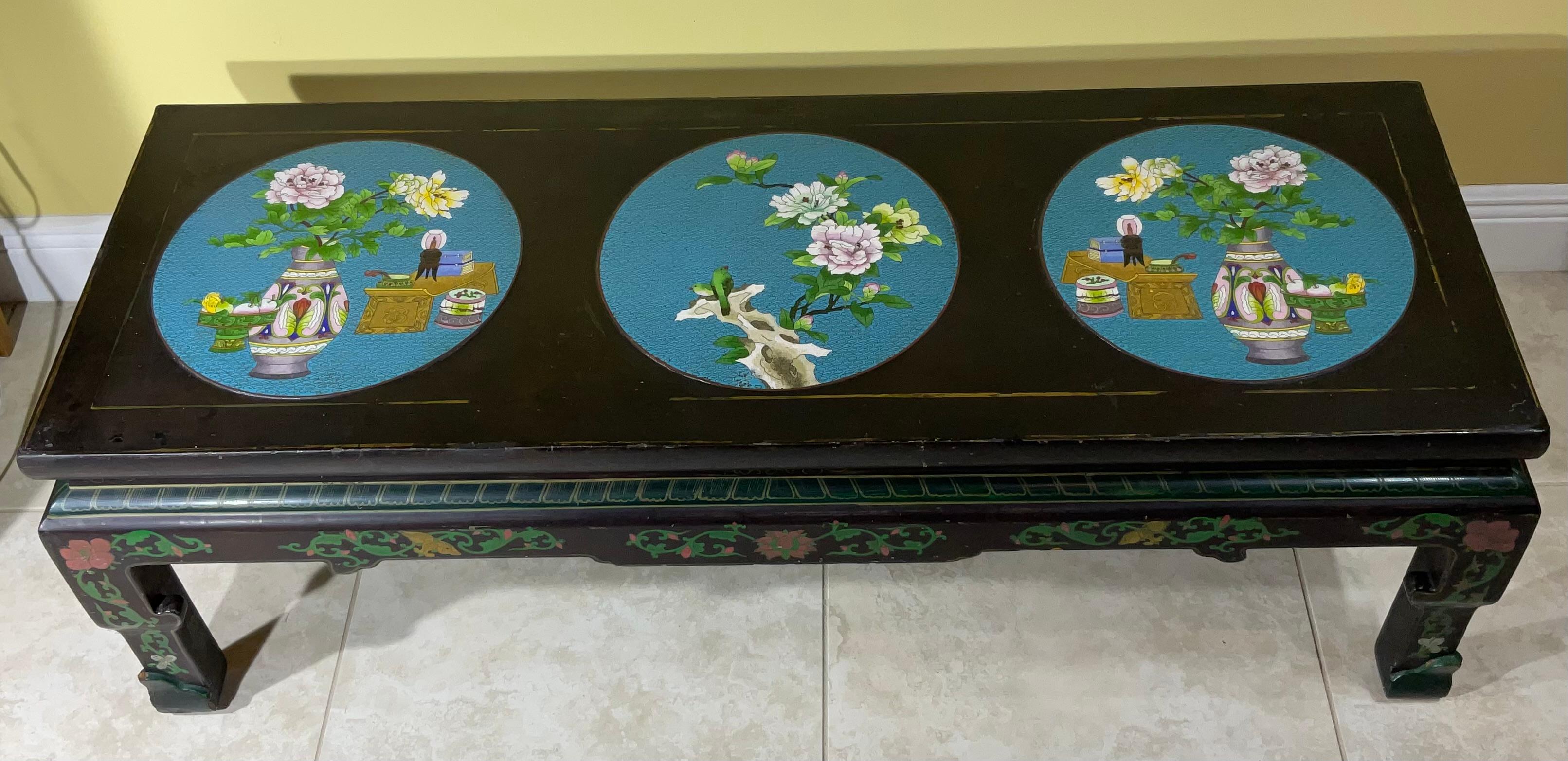 Hand-Carved Antique lacquer Chinese Coffee Table With Three Colorful Cloisonné Medallion For Sale