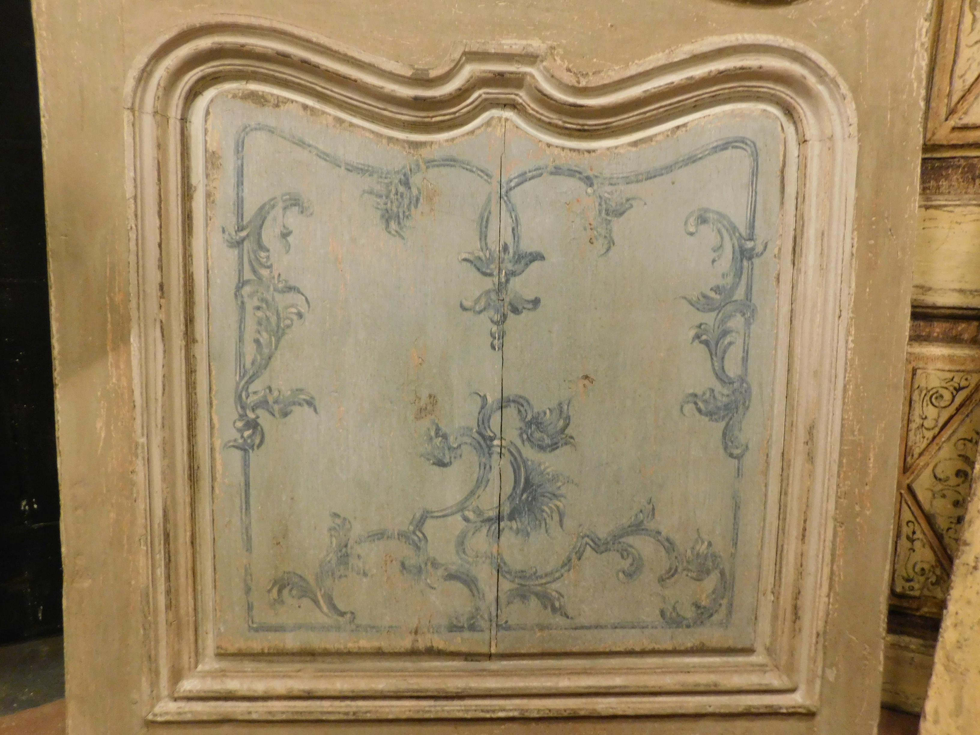 Antigua puerta lacada y pintada, azul por ambos lados, principios del siglo XVIII Italia en Bueno estado para la venta en Cuneo, Italy (CN)
