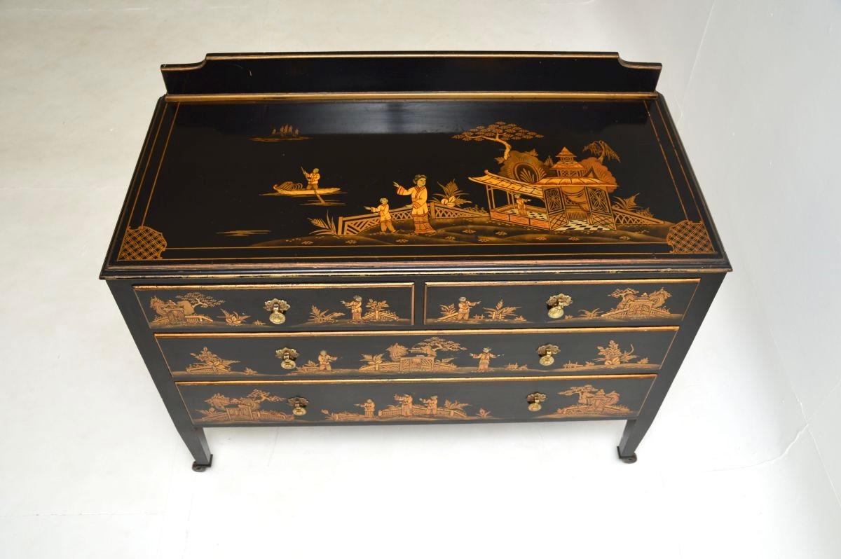 Early 20th Century Antique Lacquered Chinoiserie Chest of Drawers For Sale