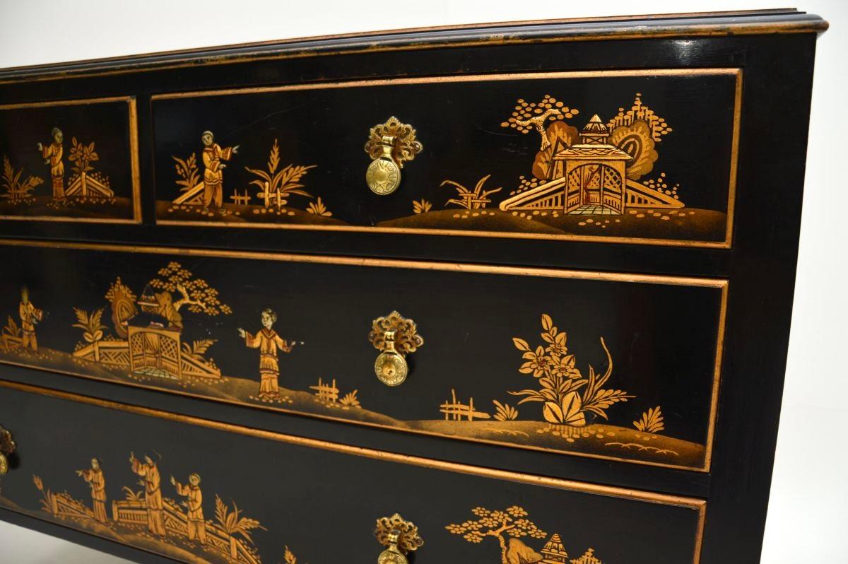 Antique Lacquered Chinoiserie Chest of Drawers For Sale 2