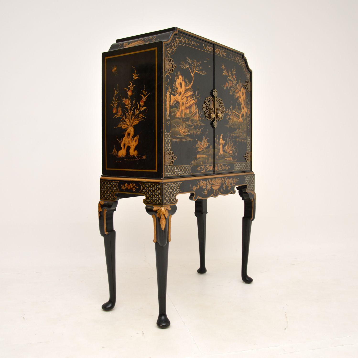 Antique Lacquered Chinoiserie Cocktail Drinks Cabinet In Good Condition In London, GB