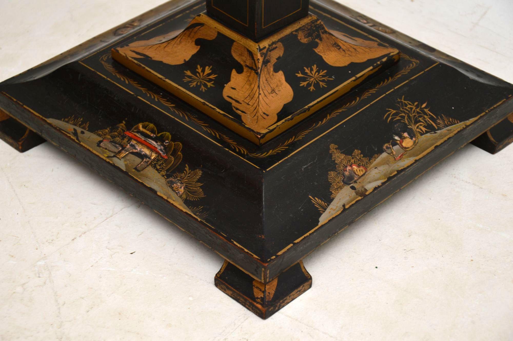 Early 20th Century Antique Lacquered Chinoiserie Lamp Stand