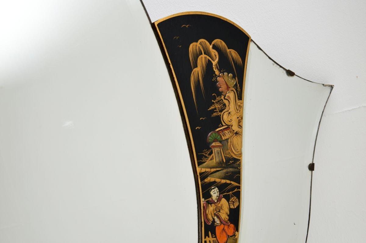 British Antique Lacquered Chinoiserie Mirror