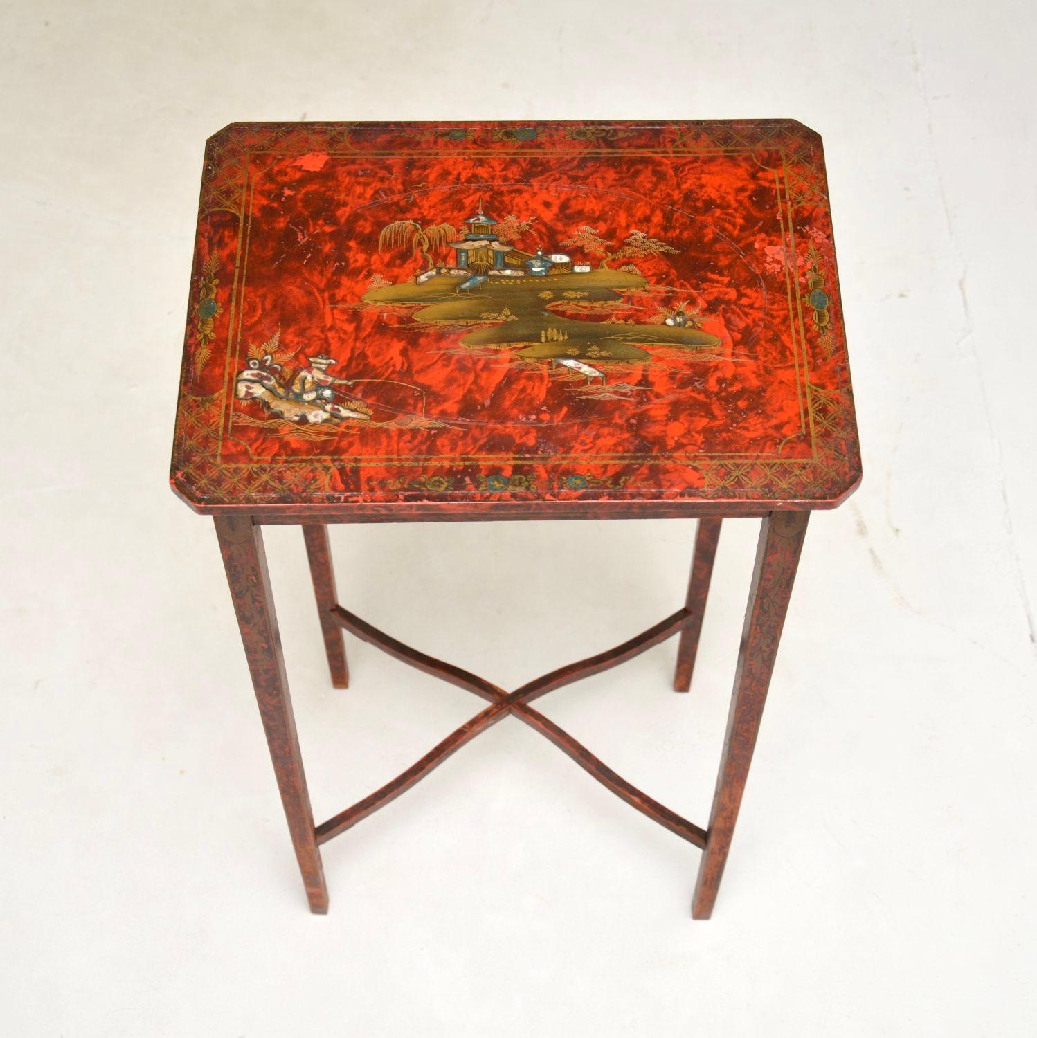 British Antique Lacquered Chinoiserie Side Table For Sale