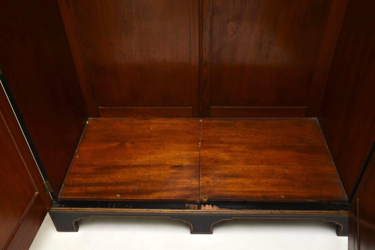 Early 20th Century Antique Lacquered Chinoiserie Wardrobe For Sale